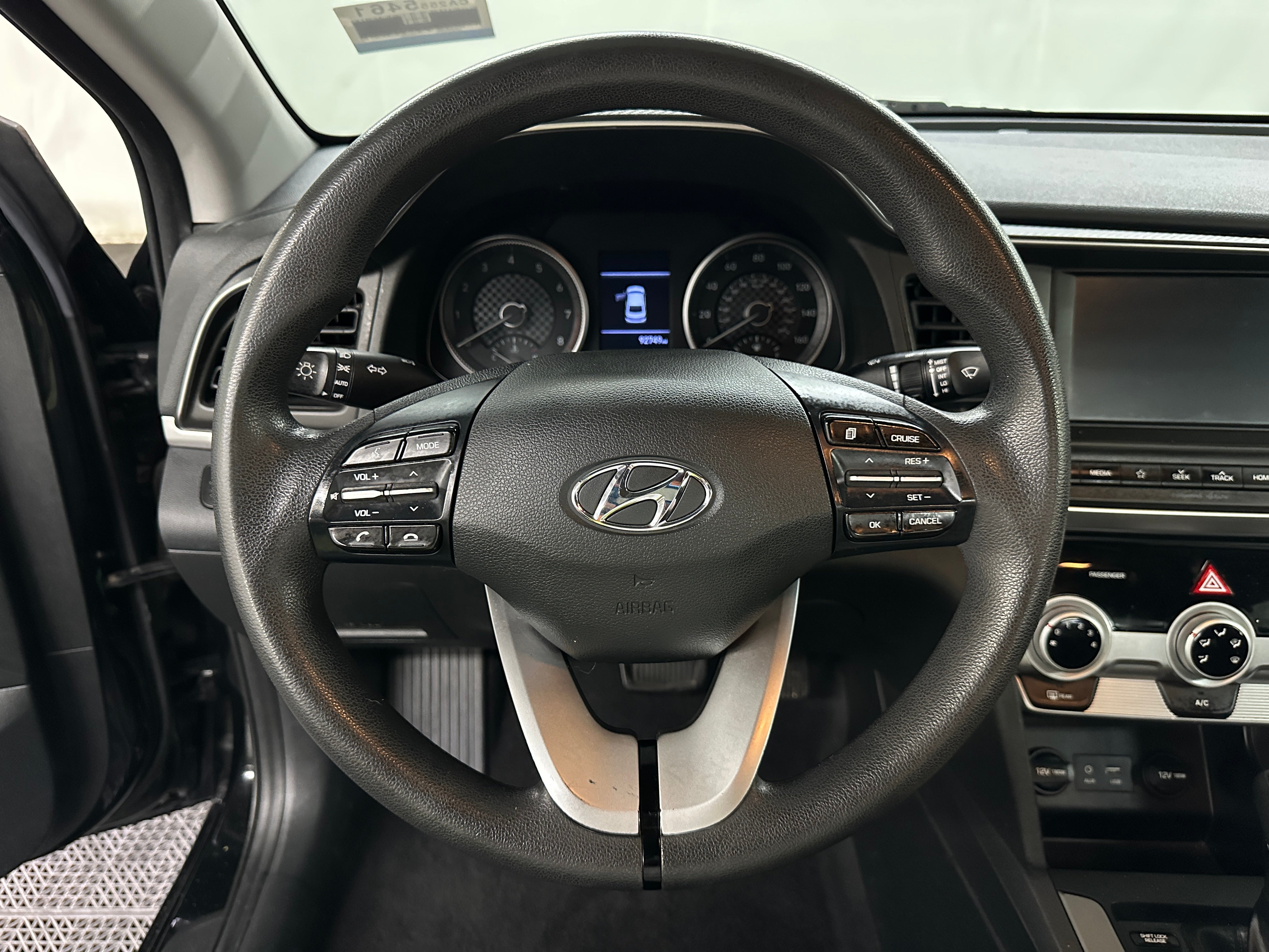 2019 Hyundai Elantra SEL 5
