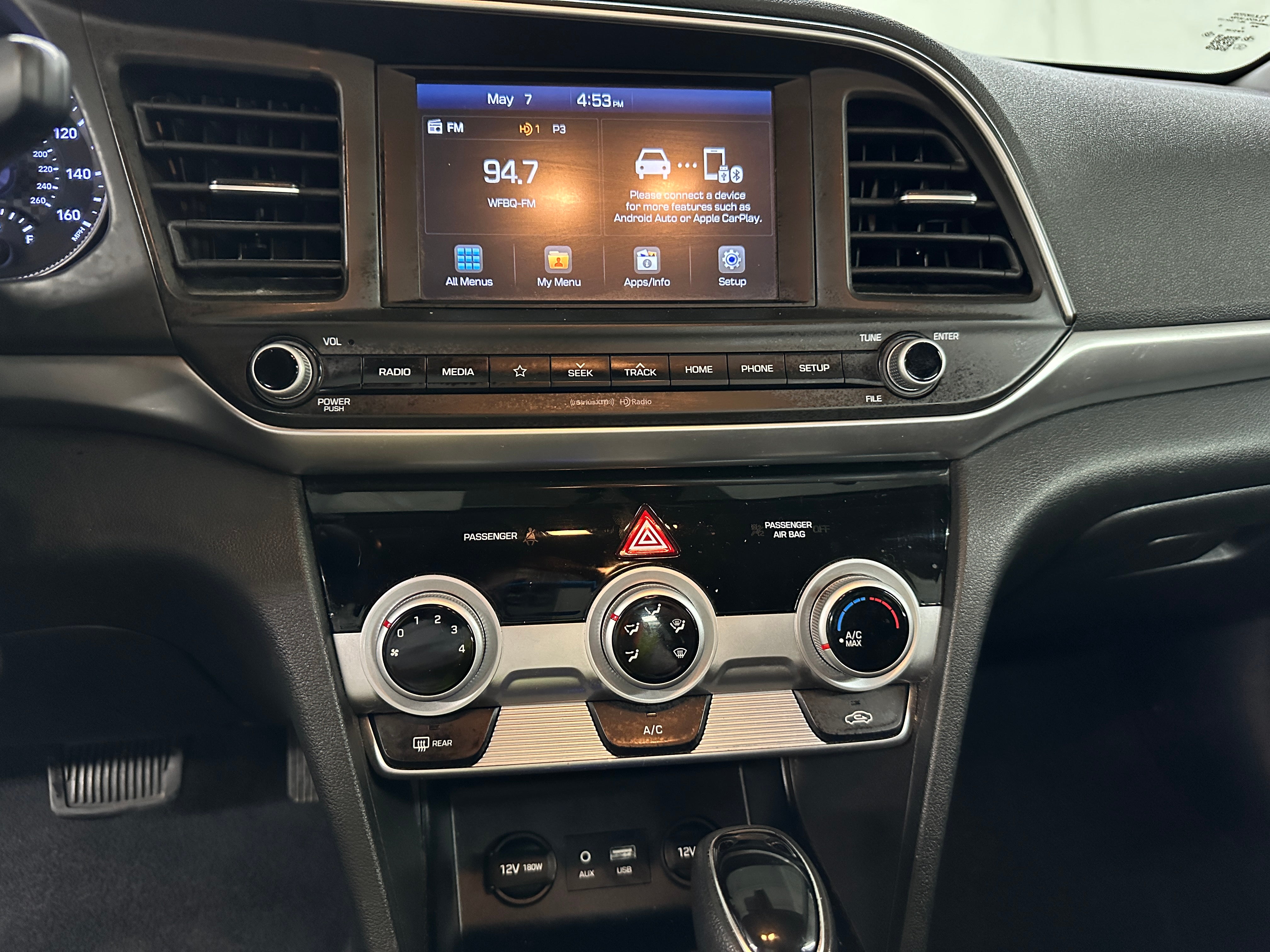 2019 Hyundai Elantra SEL 4