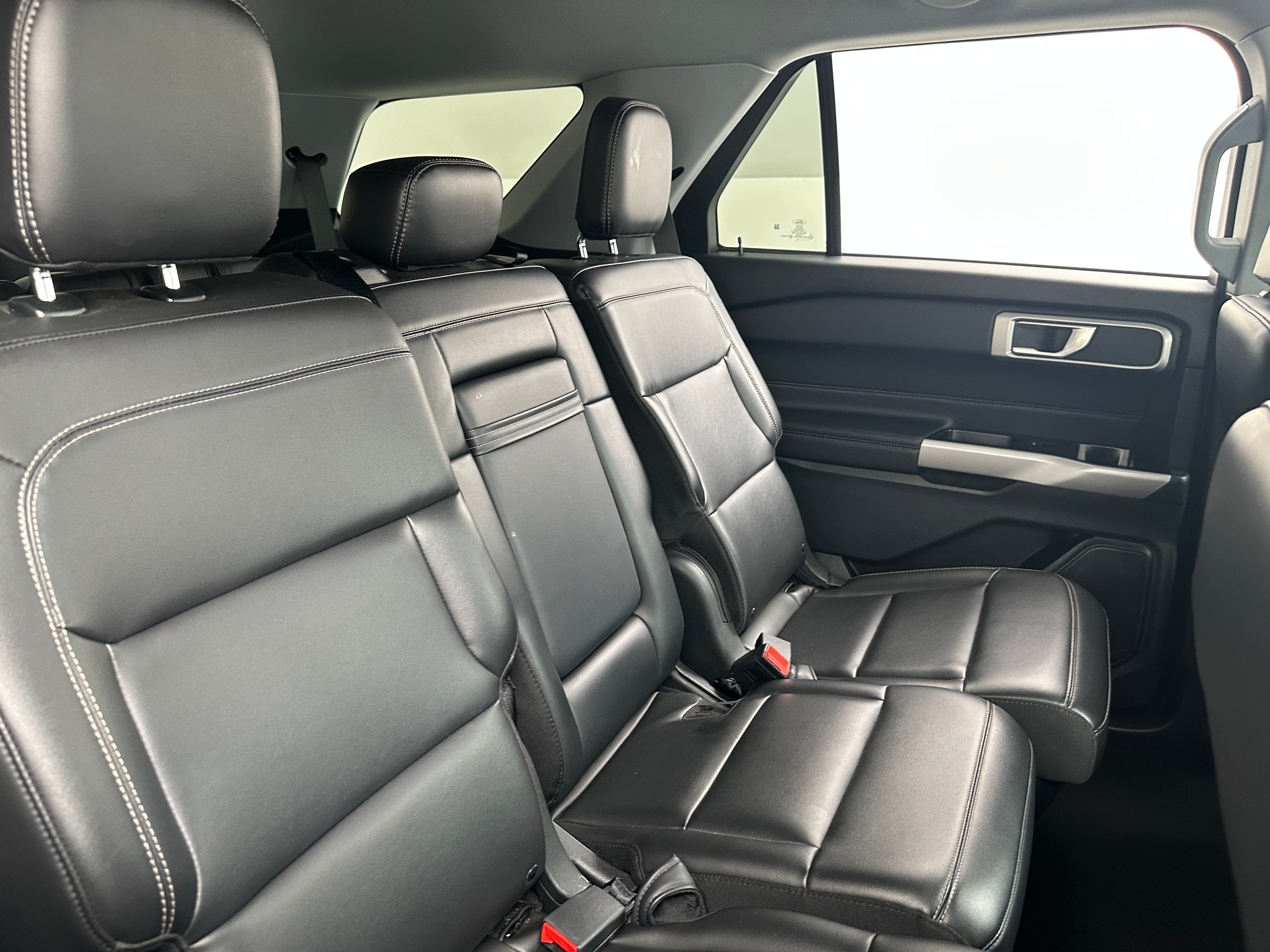 2024 Ford Explorer XLT 6