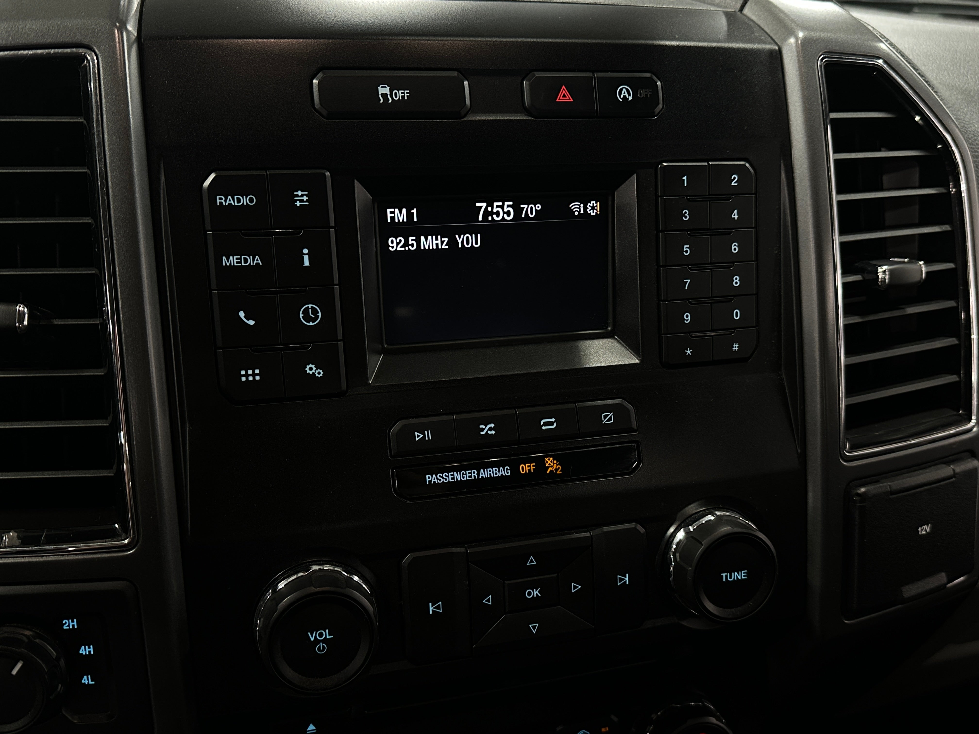 2018 Ford Econoline E-150 4