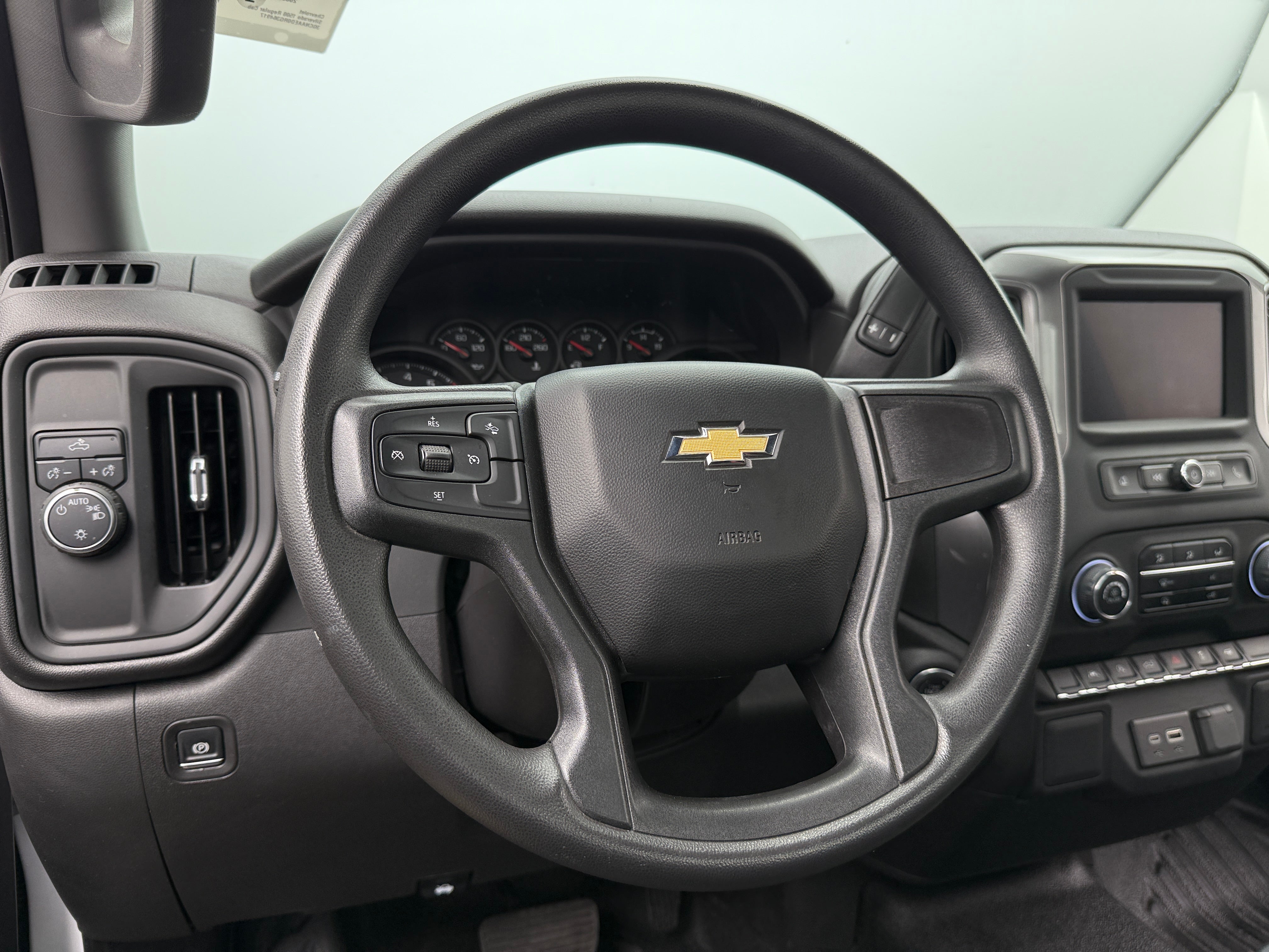 2024 Chevrolet Silverado 1500 Work Truck 5