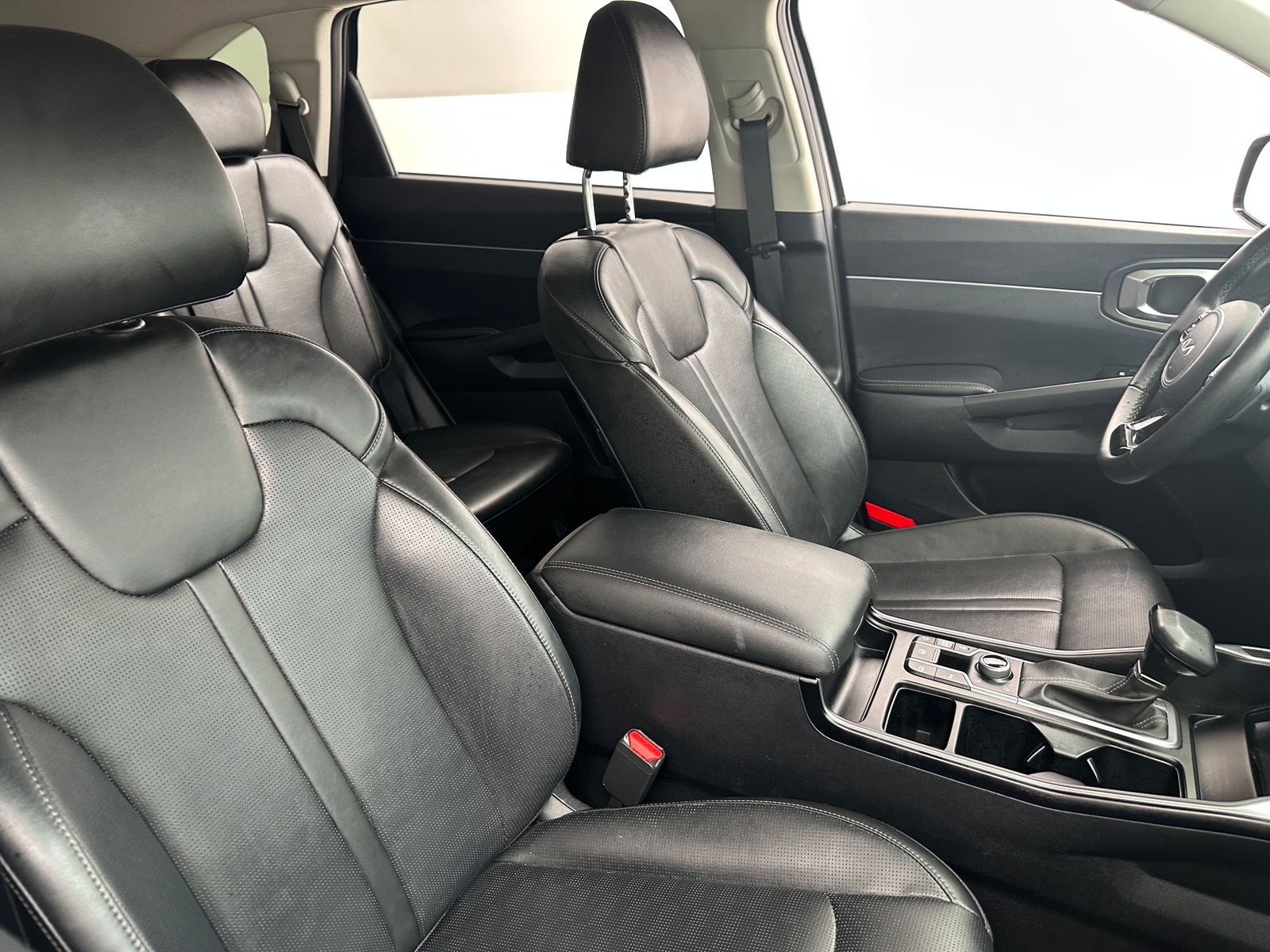 Thumbnail: 2024 Kia Sorento - 2
