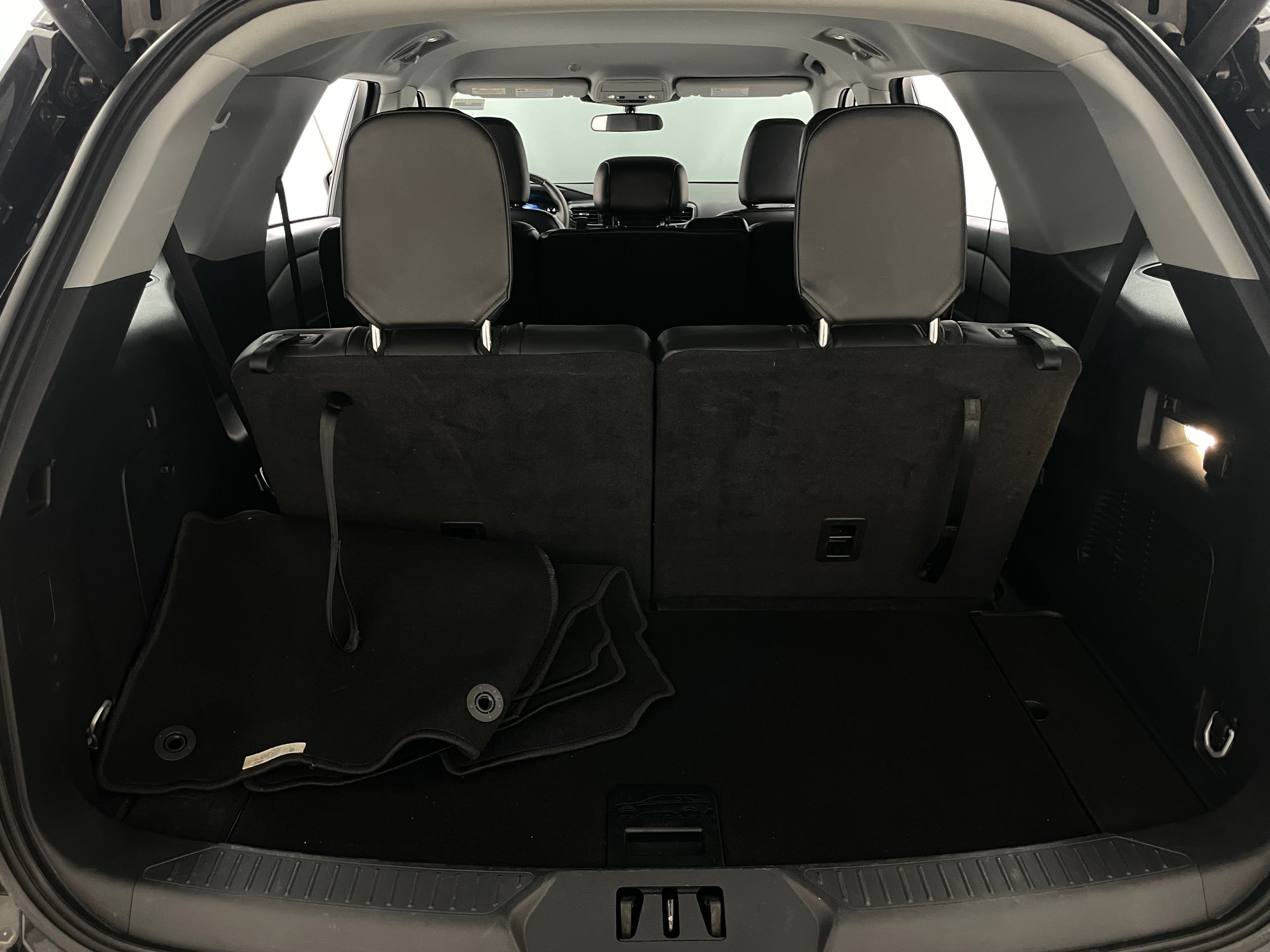 2023 Ford Explorer XLT 7