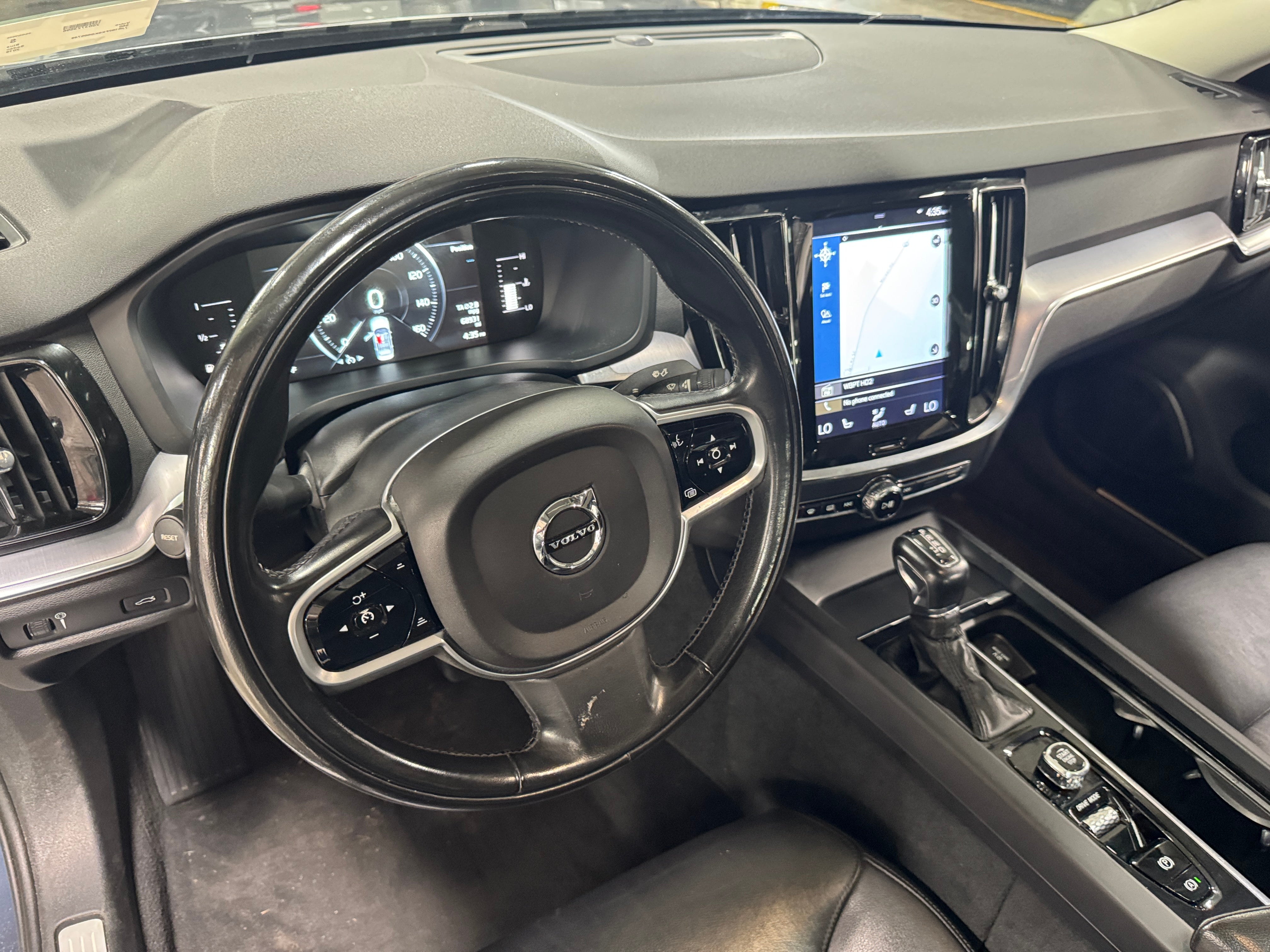 2019 Volvo S60 T5 Momentum 2