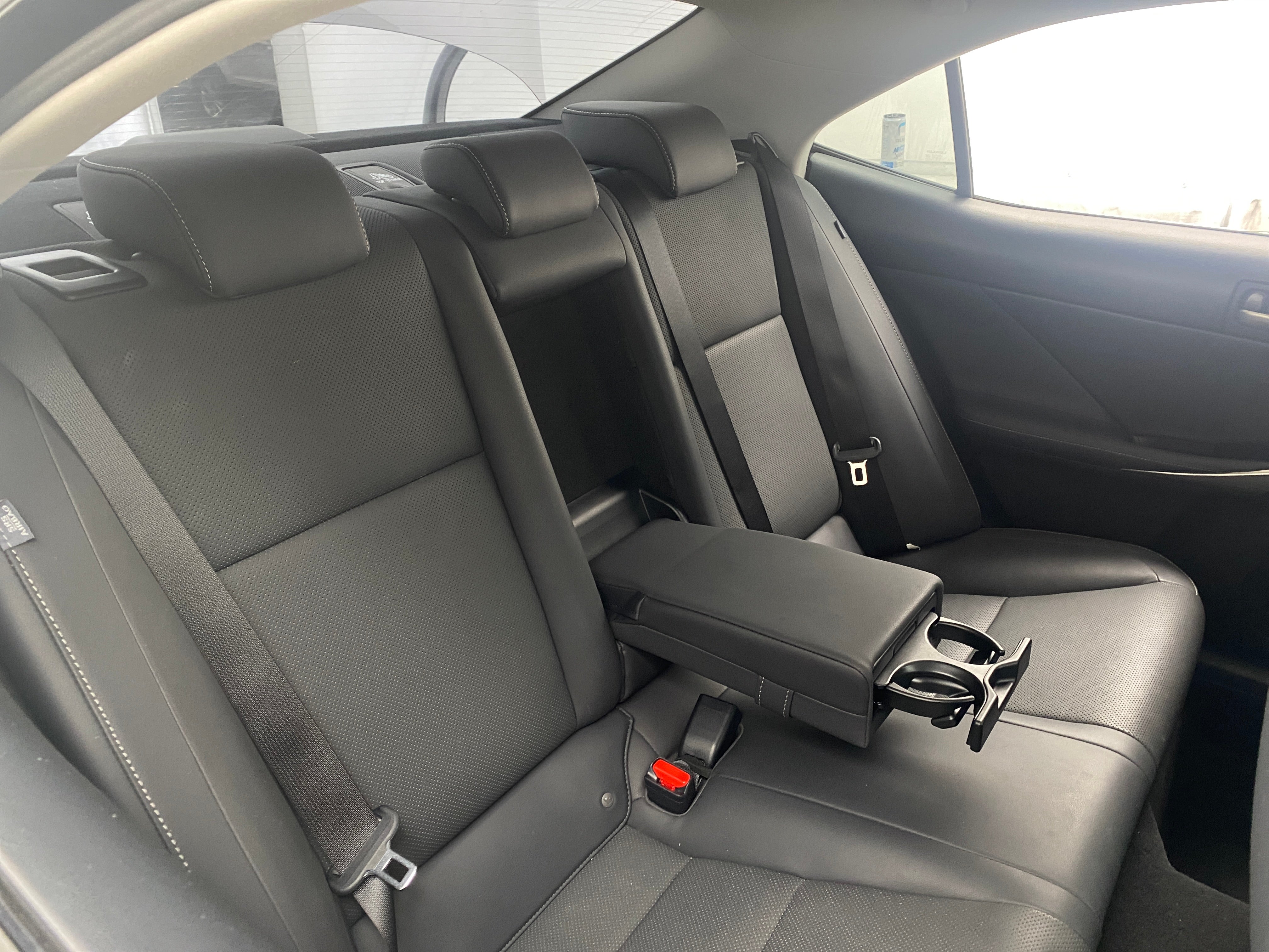 2019 Lexus IS 300 6