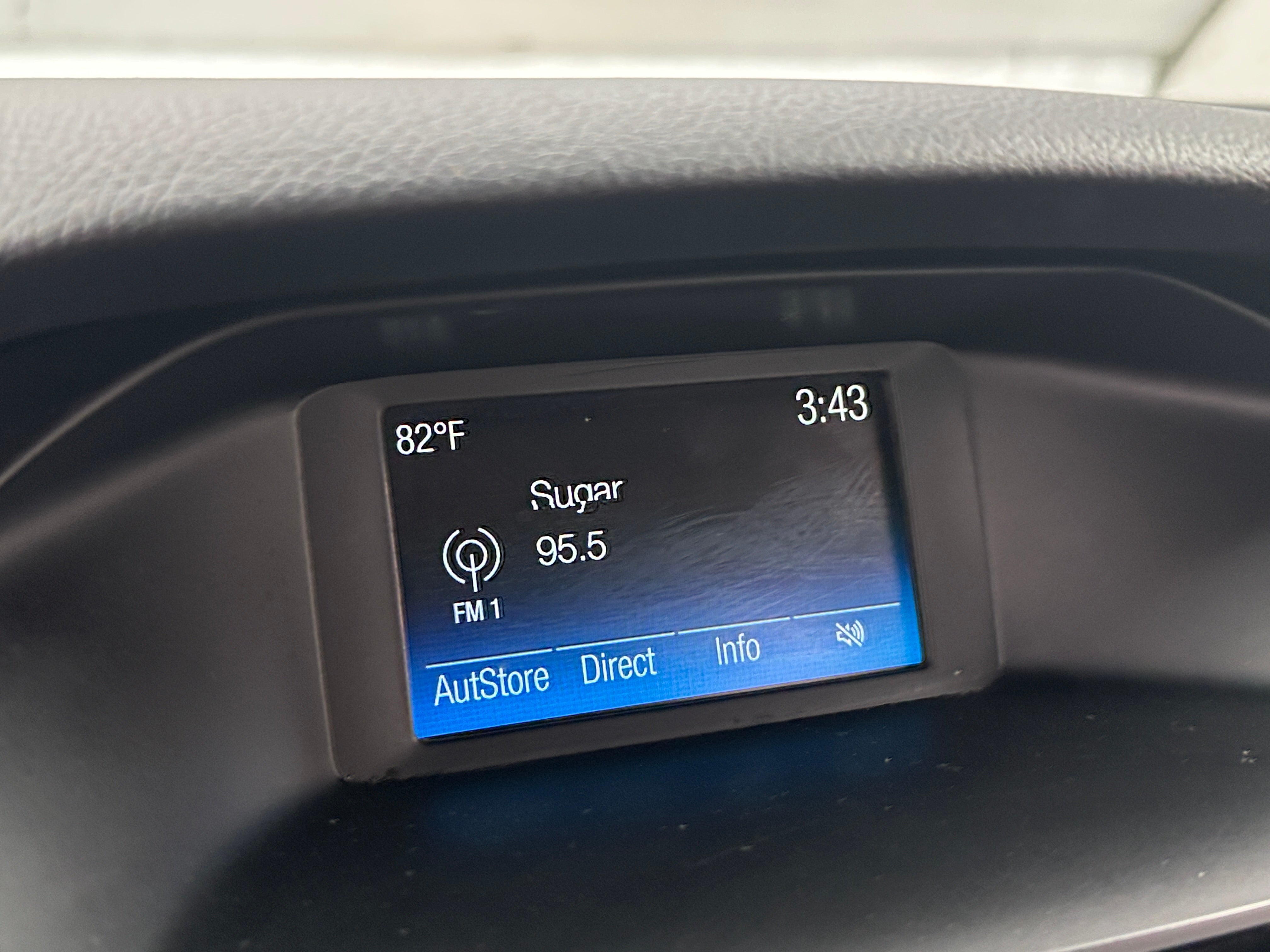 2017 Ford Focus SE 4