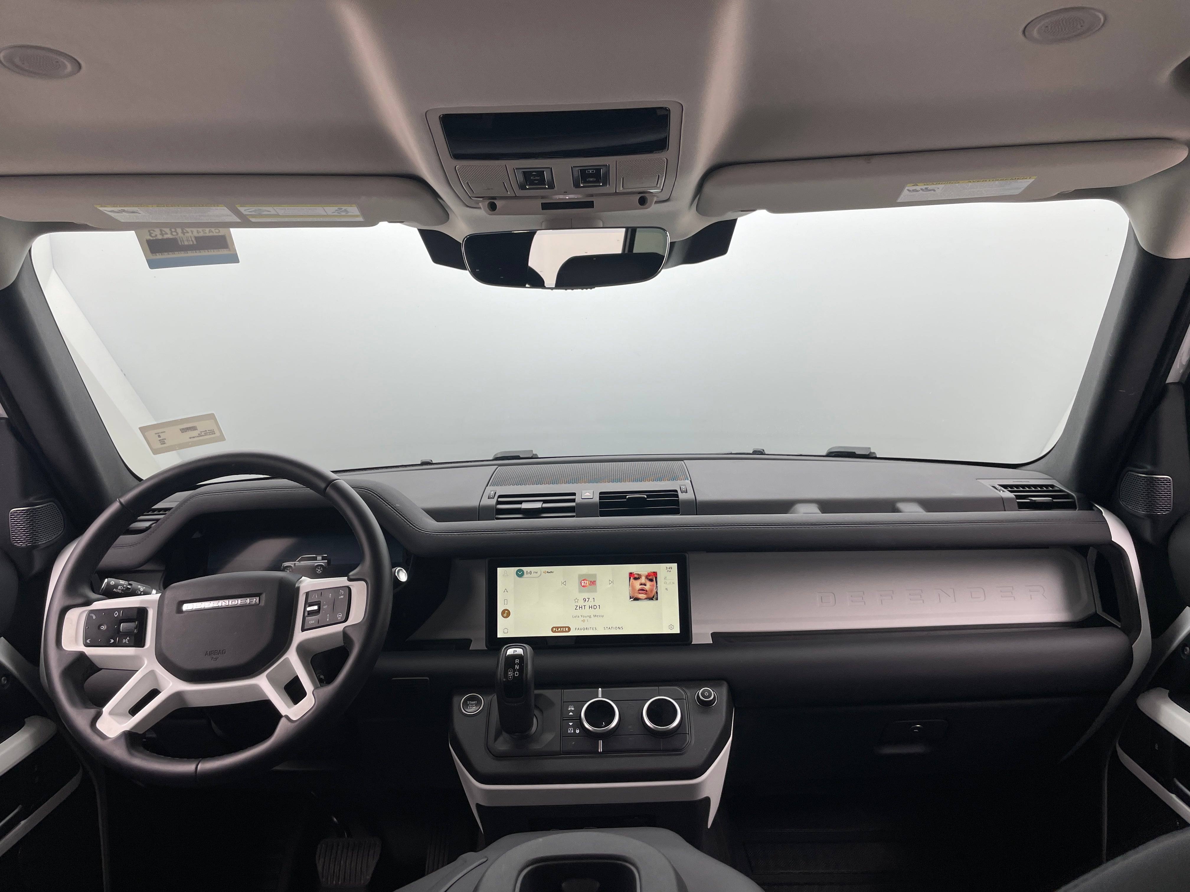 2024 Land Rover Defender 110 2