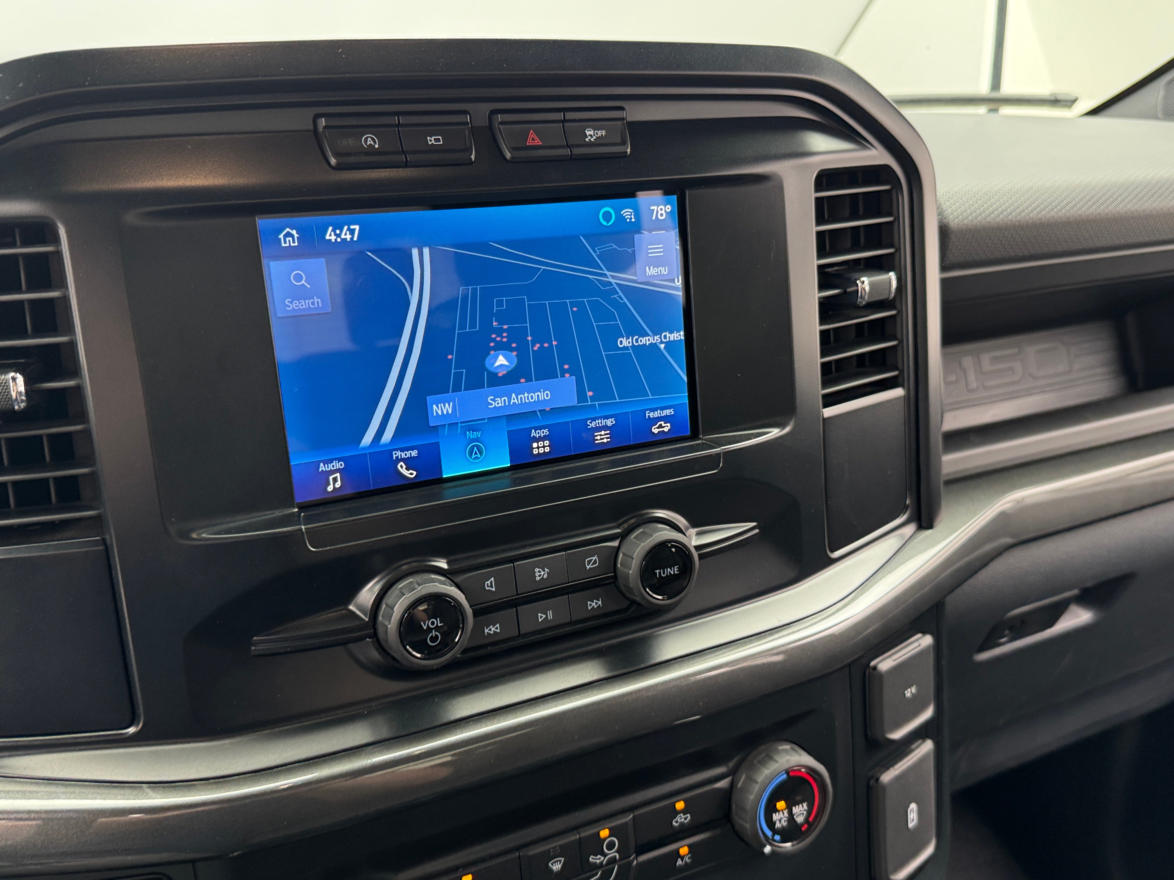 2023 Ford Econoline E-150 4