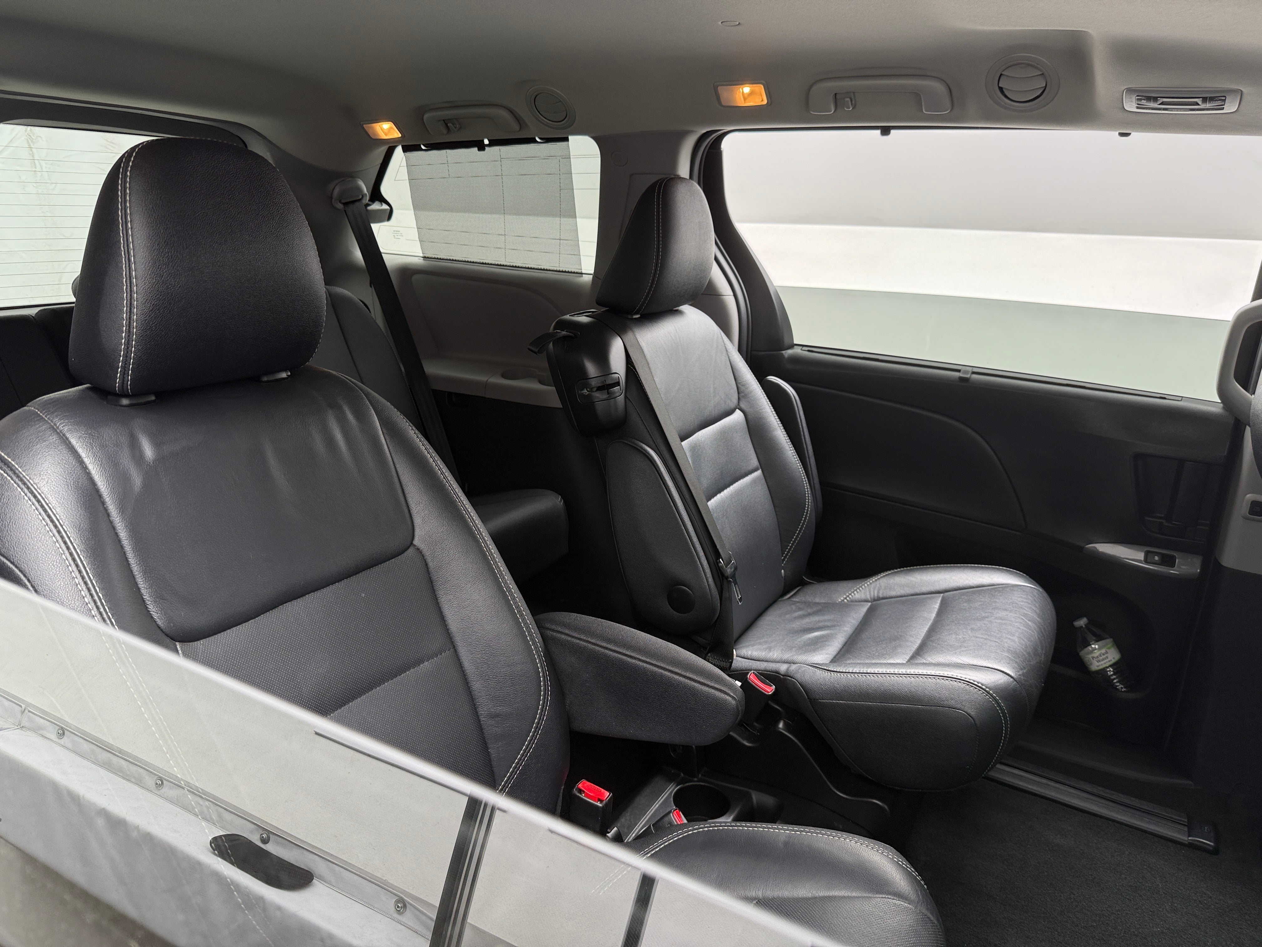 2017 Toyota Sienna SE 5