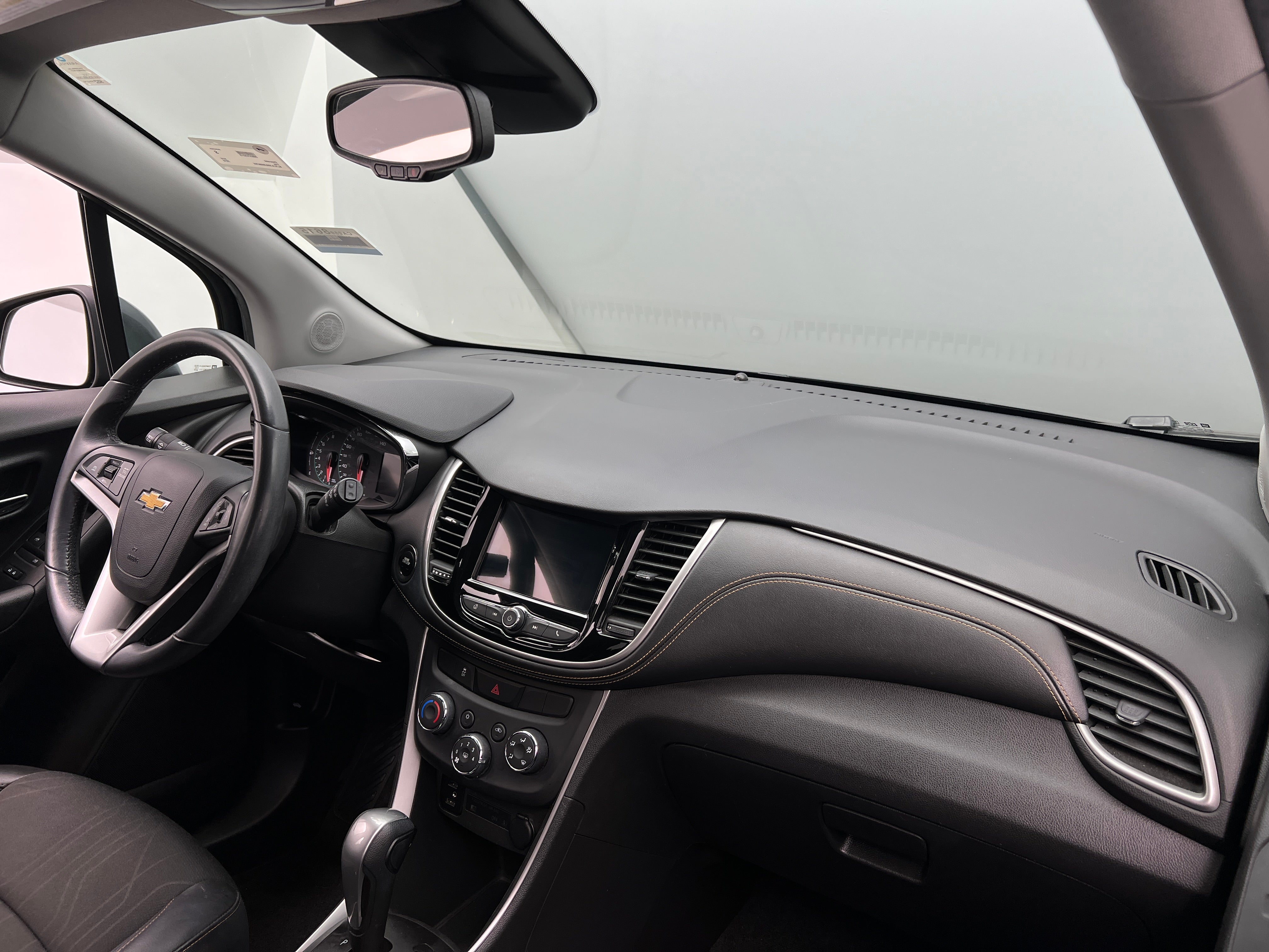 2018 Chevrolet Trax LT 2