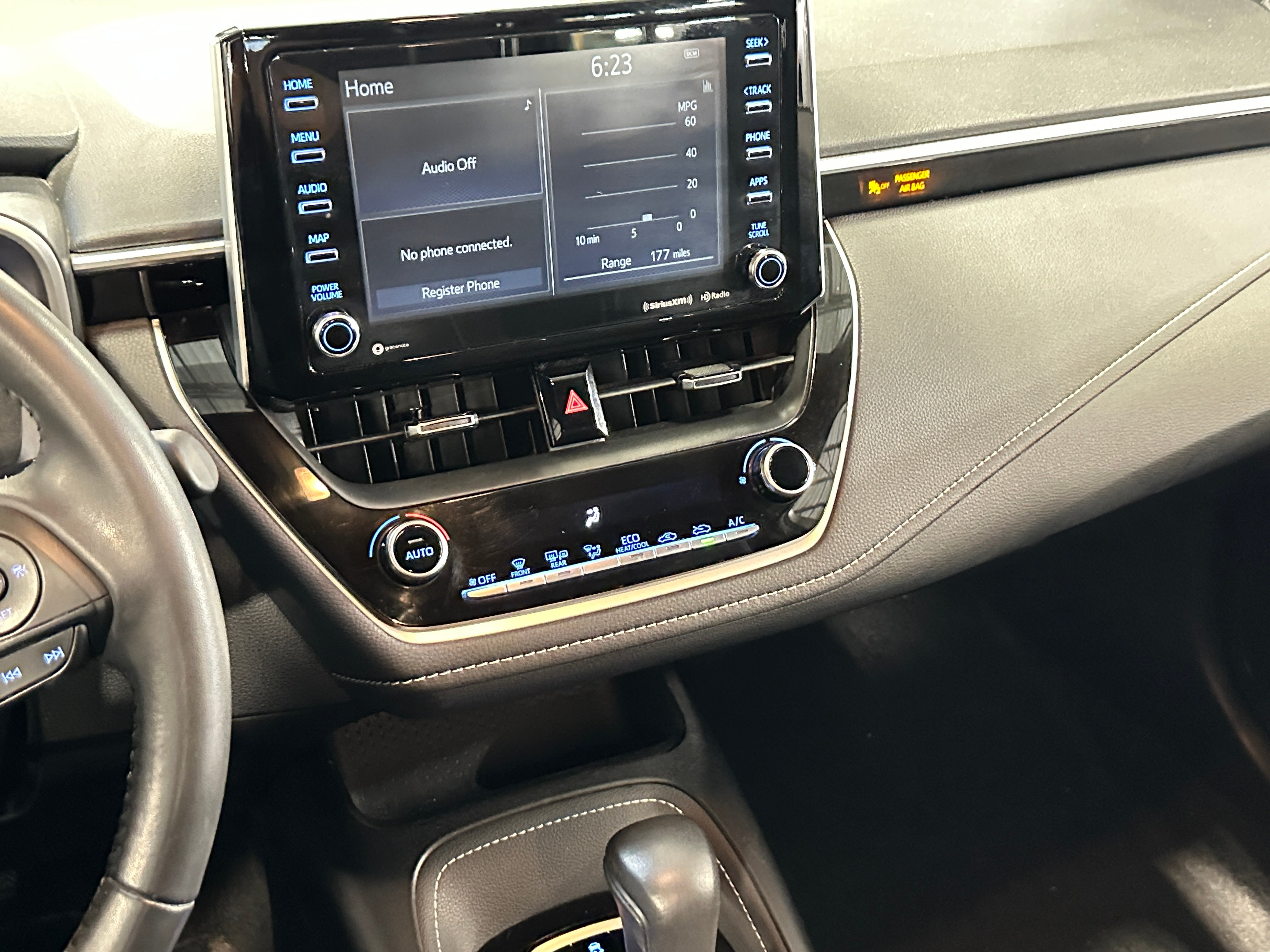 2019 Toyota Corolla SE 4