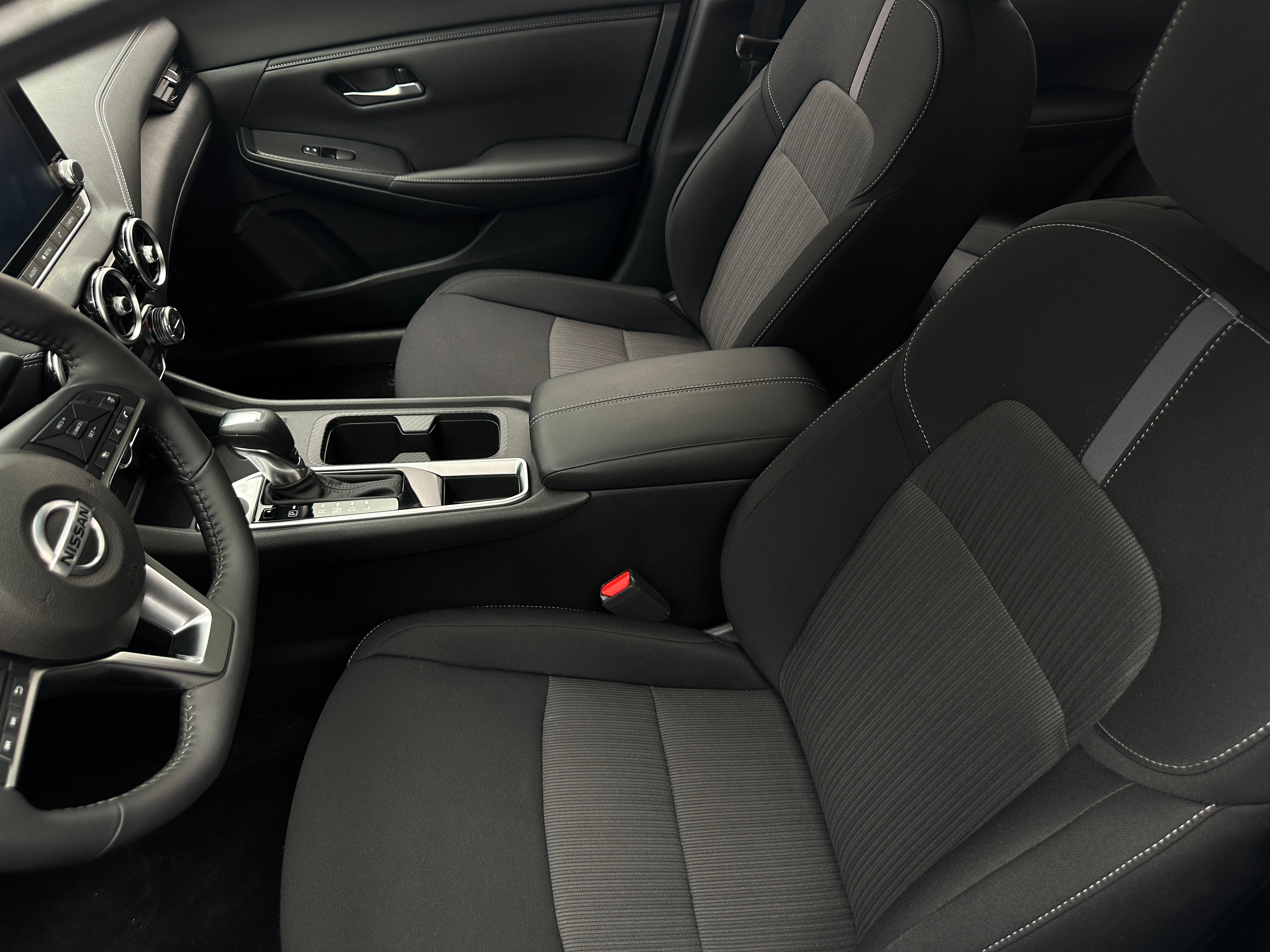 2023 Nissan Sentra SV 2
