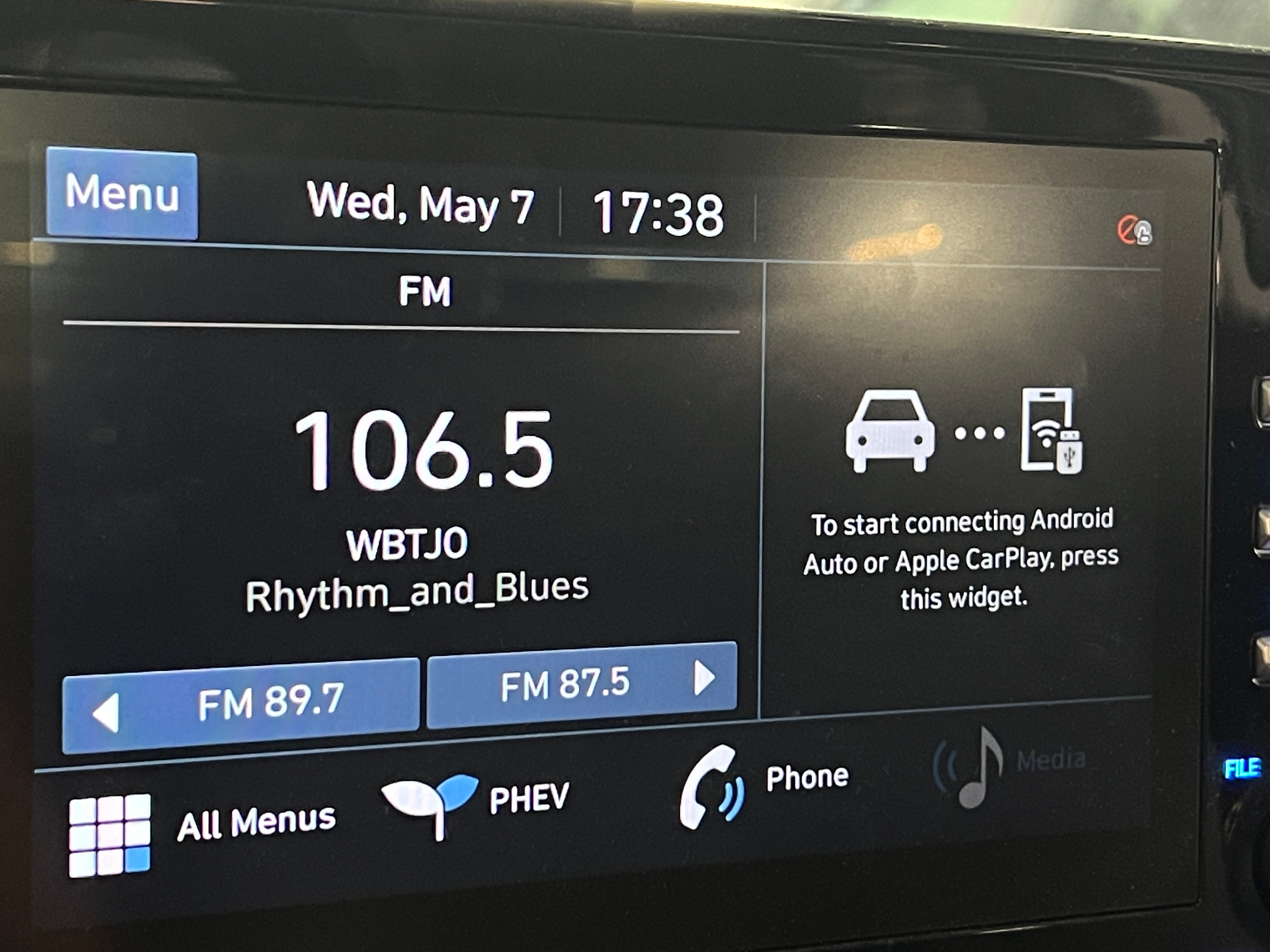 2022 Hyundai Ioniq SEL 4
