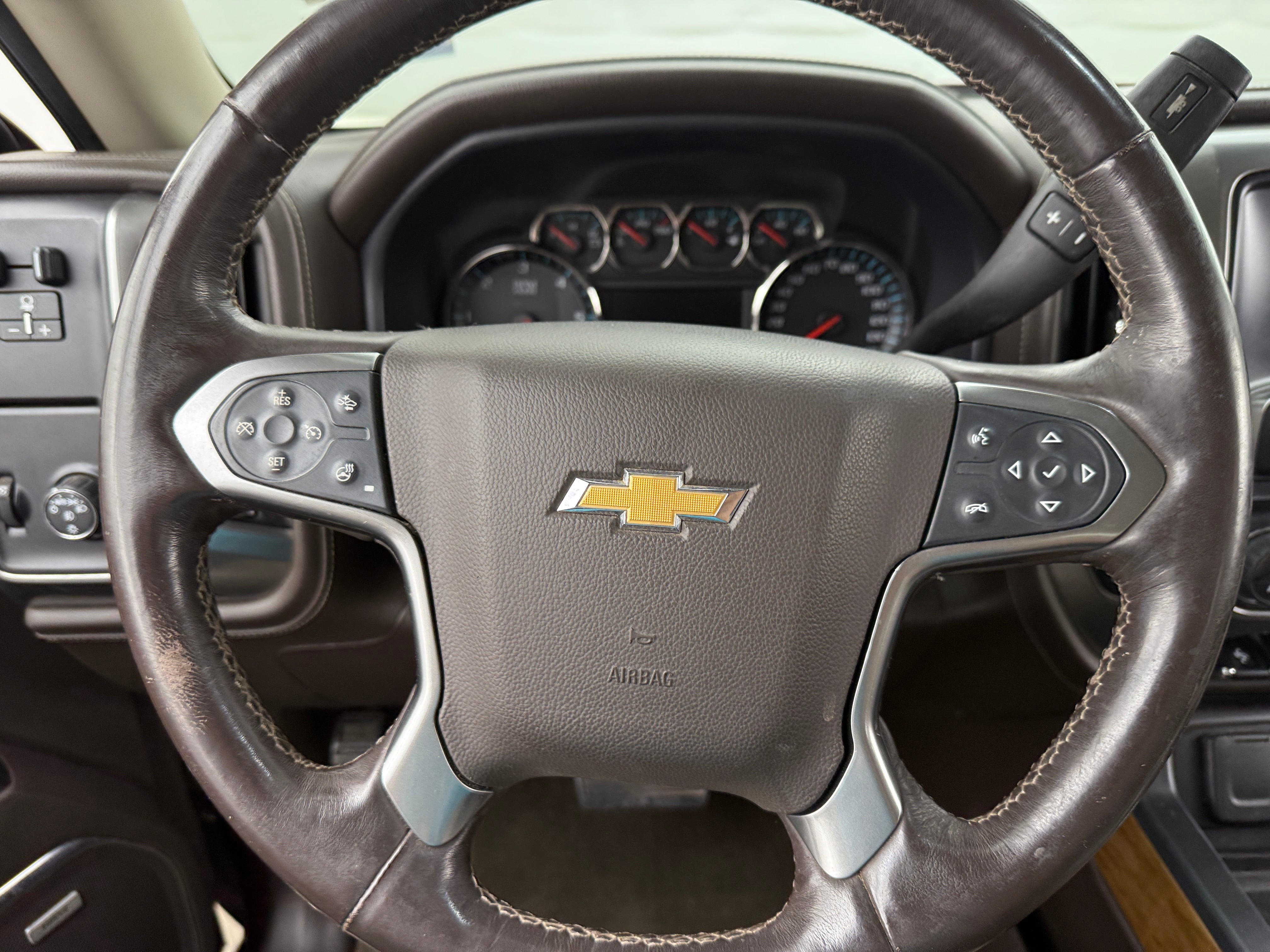2016 Chevrolet Silverado 1500 LTZ 4