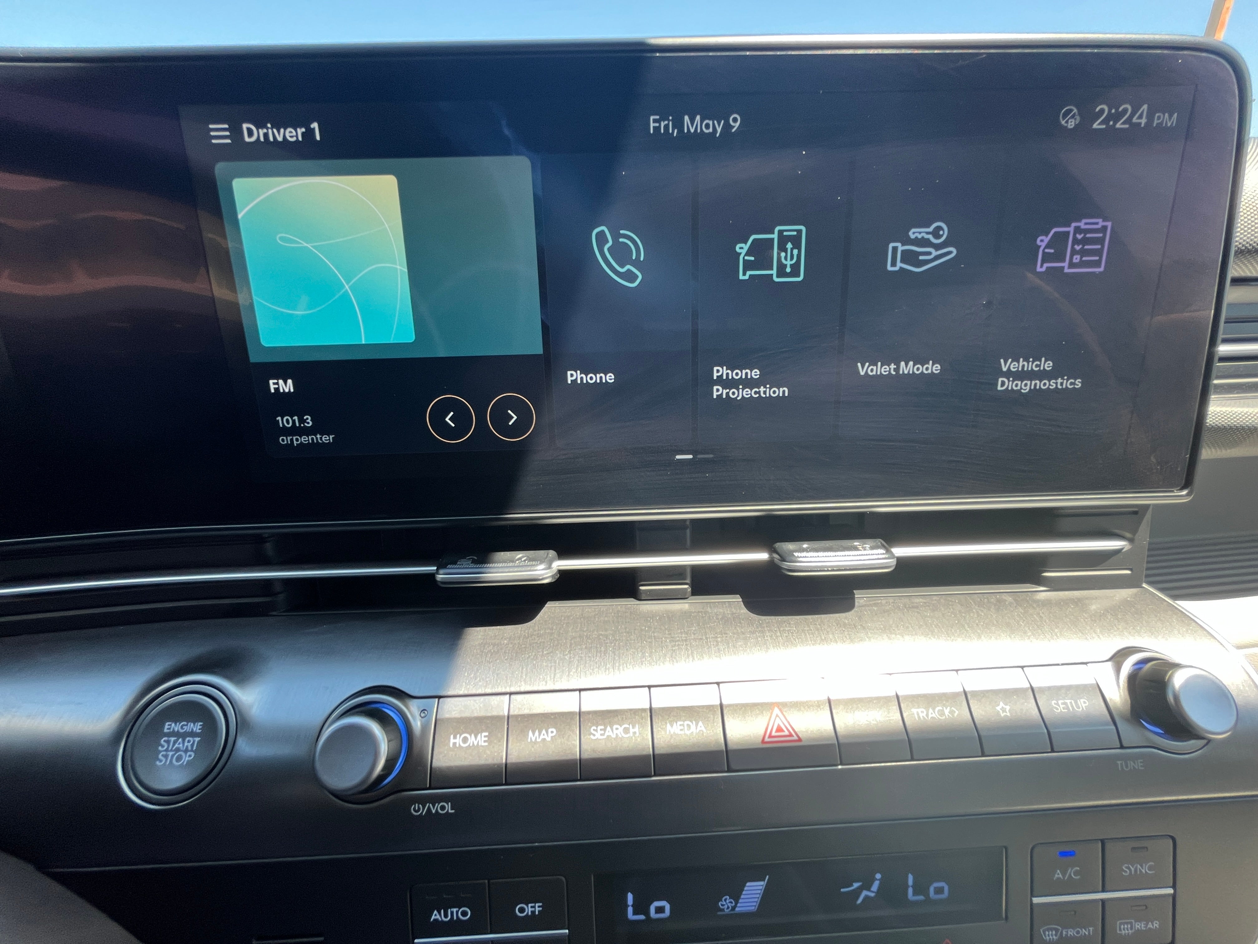 2024 Hyundai Kona SEL 4