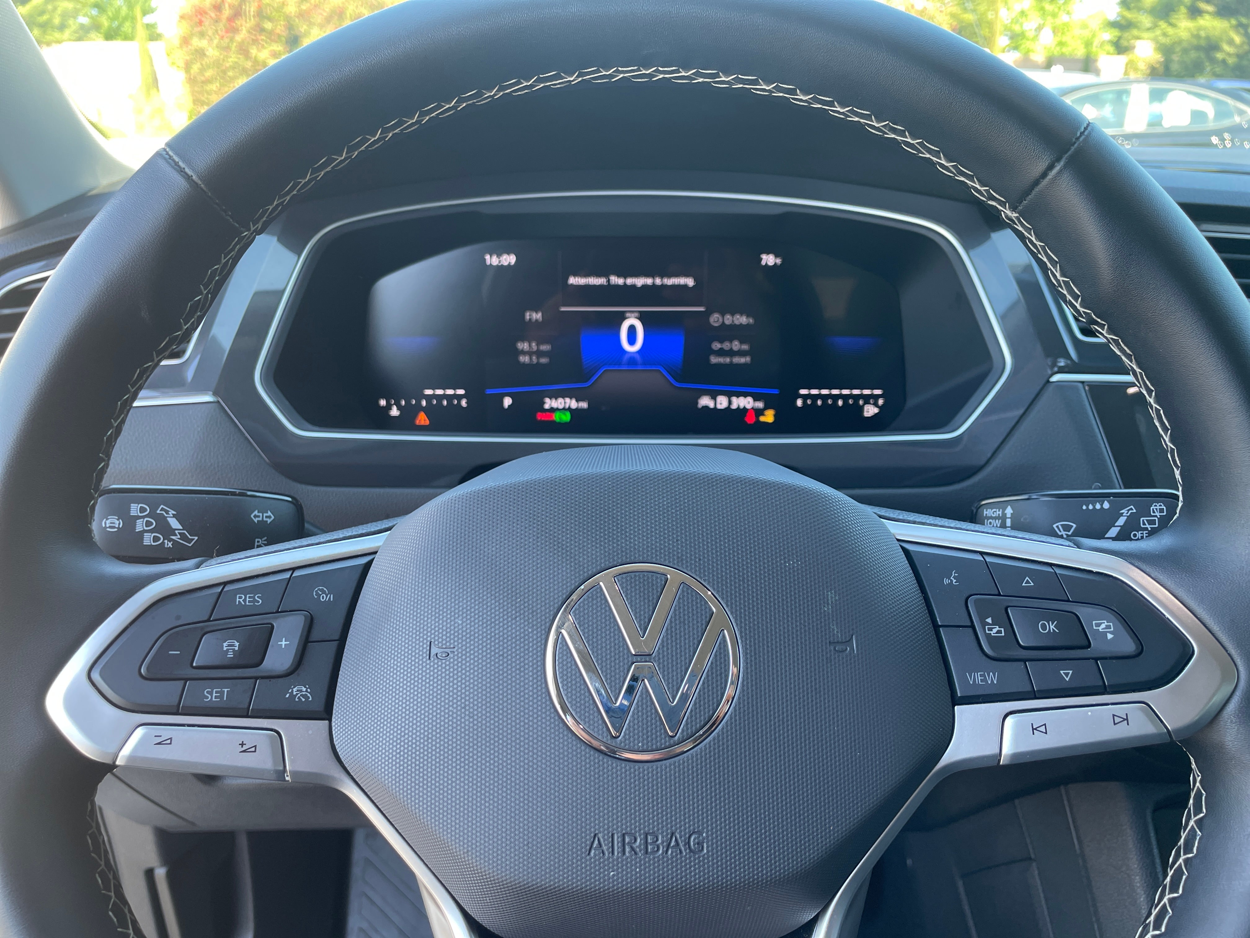 2024 Volkswagen Tiguan SE 5