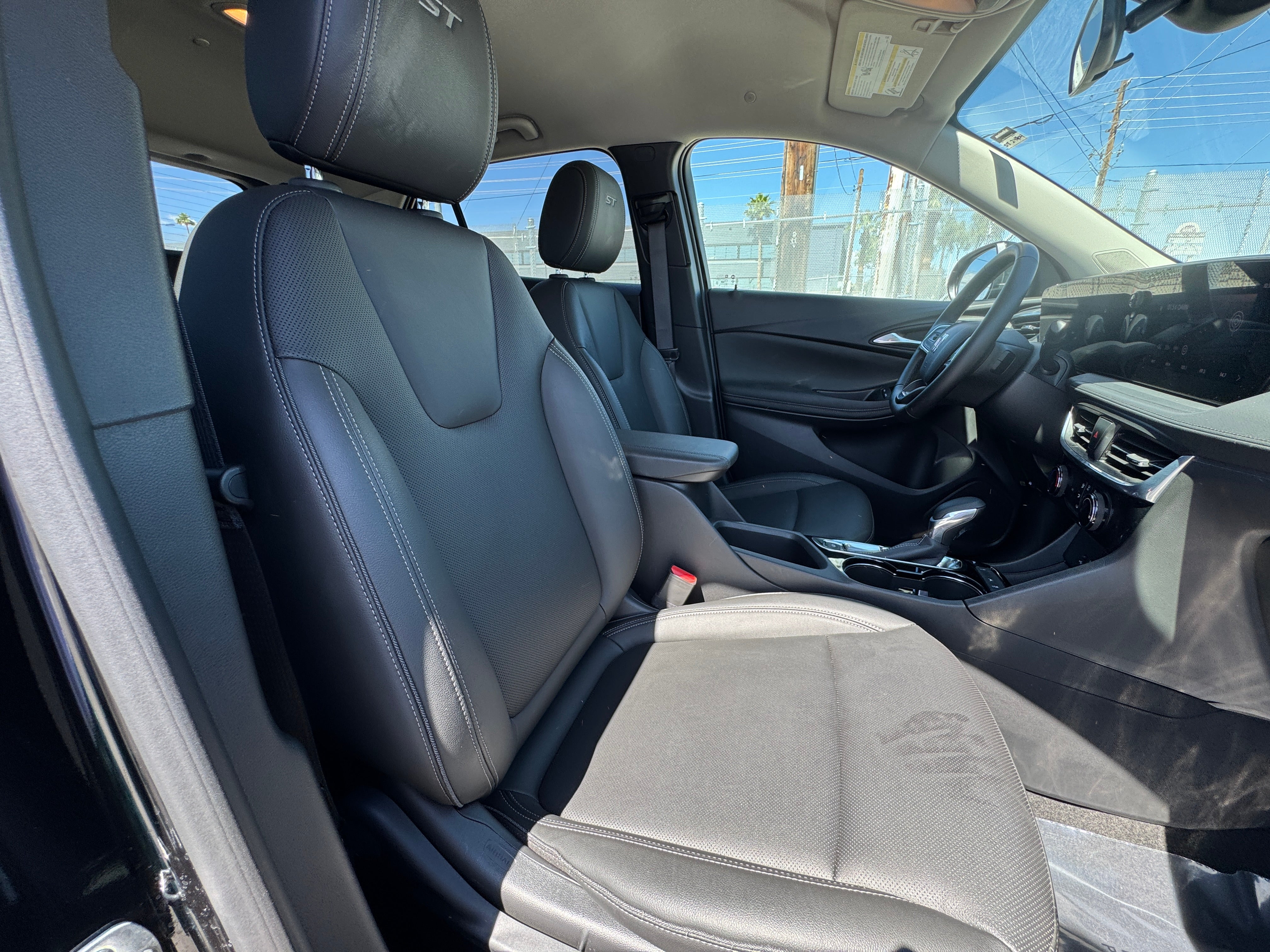 2024 Buick Encore GX Sport Touring 2