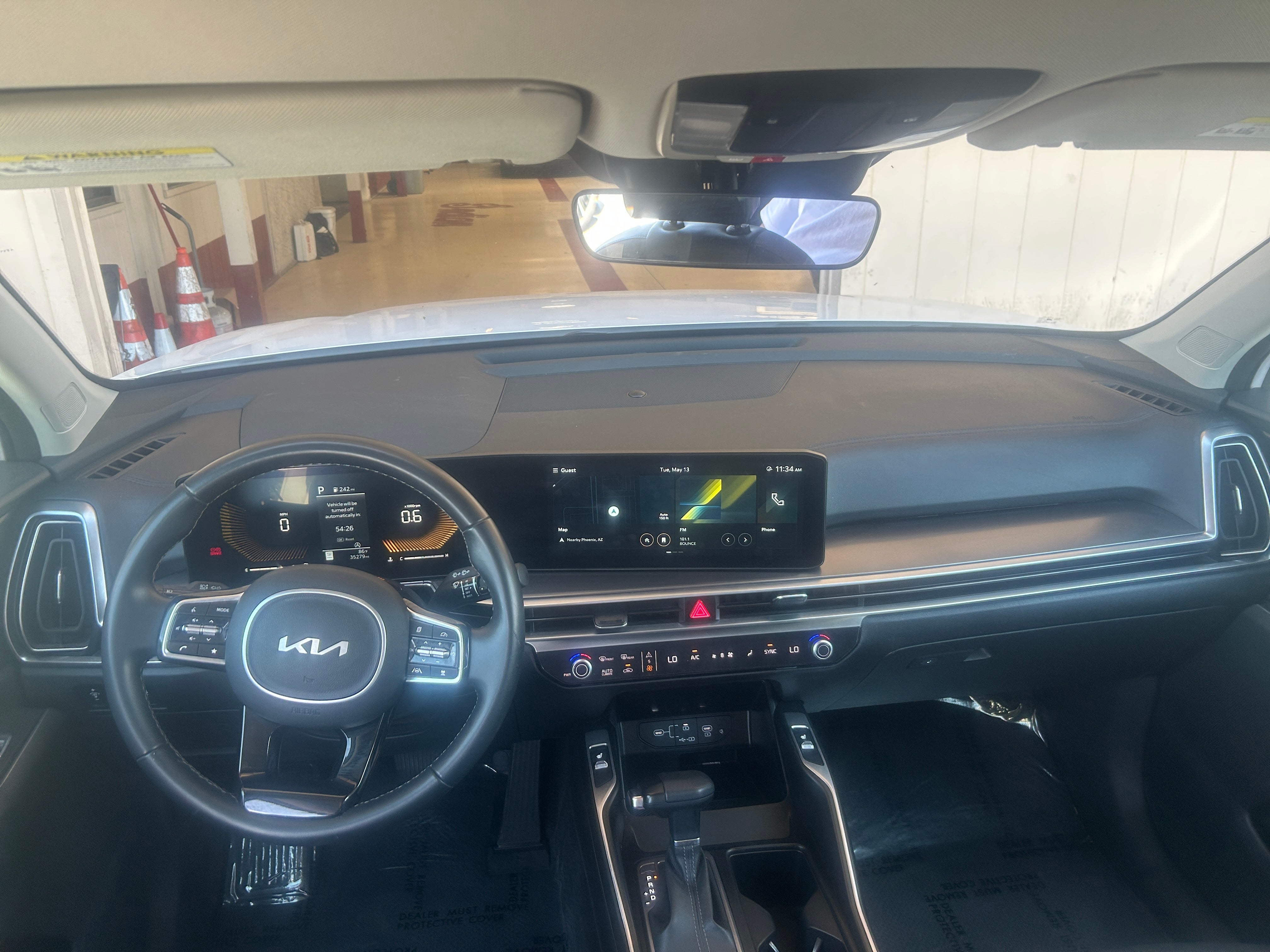 2024 Kia Sorento S 3