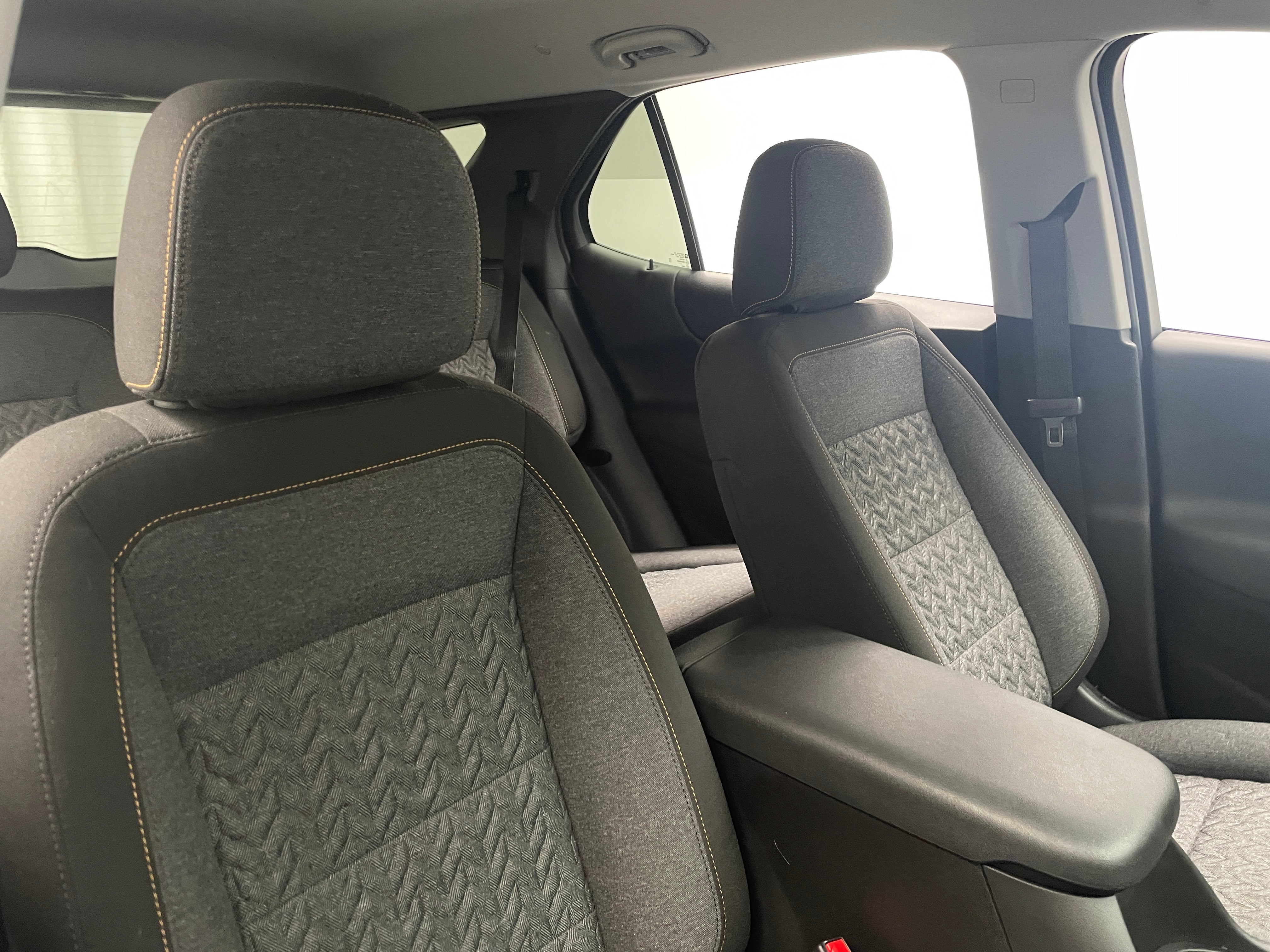2023 Chevrolet Equinox LT 2