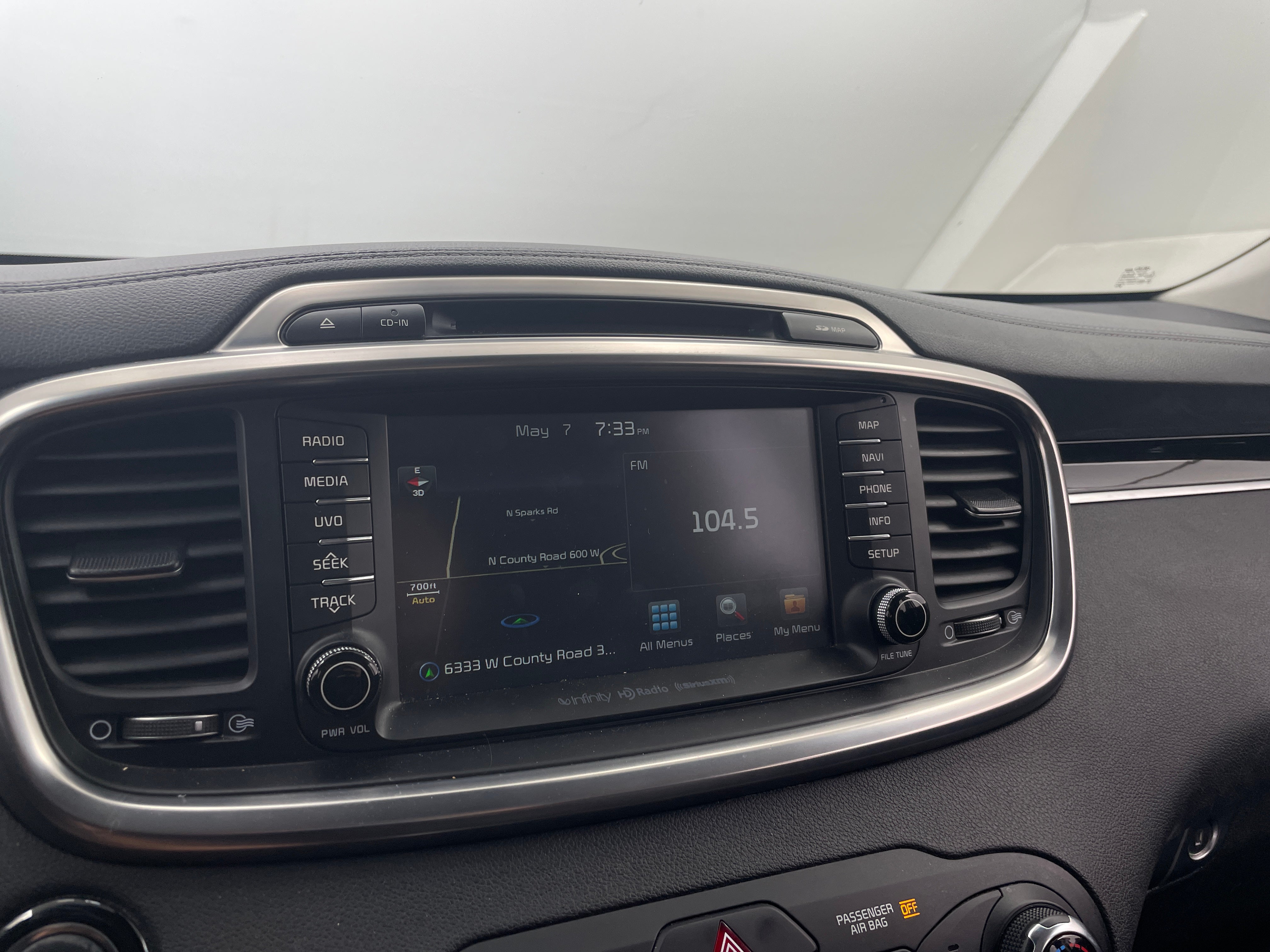 2017 Kia Sorento SX 3