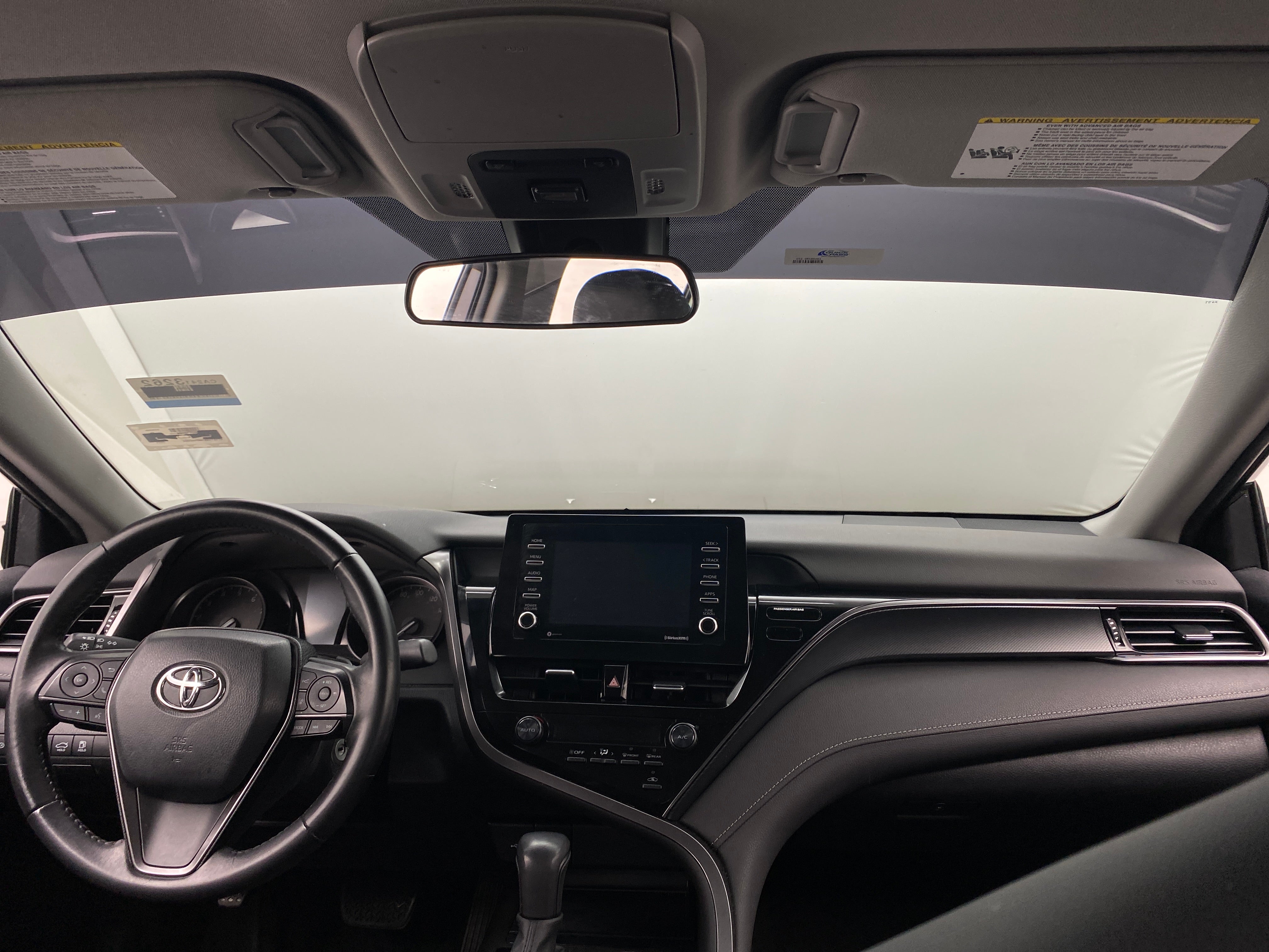 2021 Toyota Camry SE 2