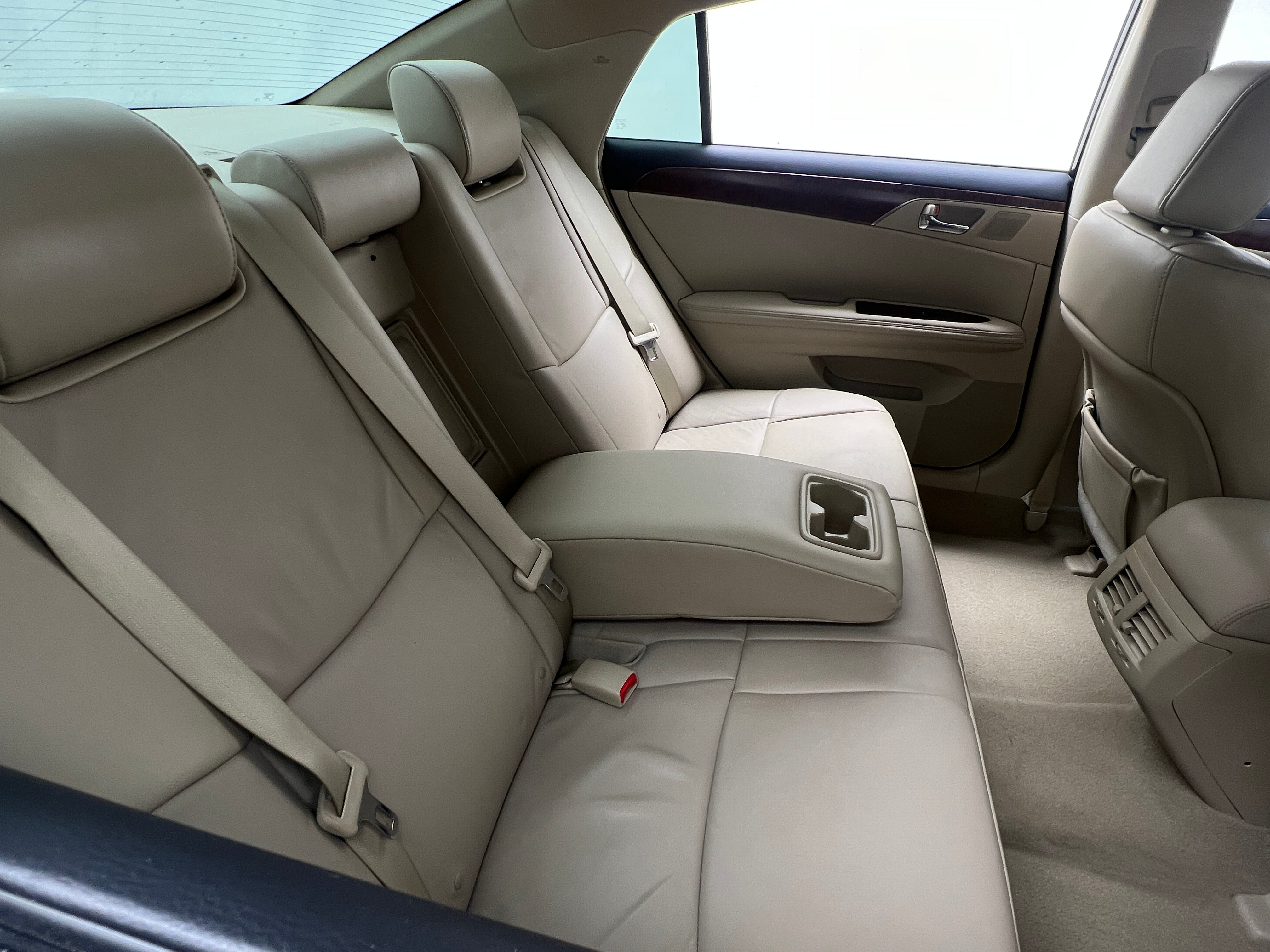 2012 Toyota Avalon Base 5