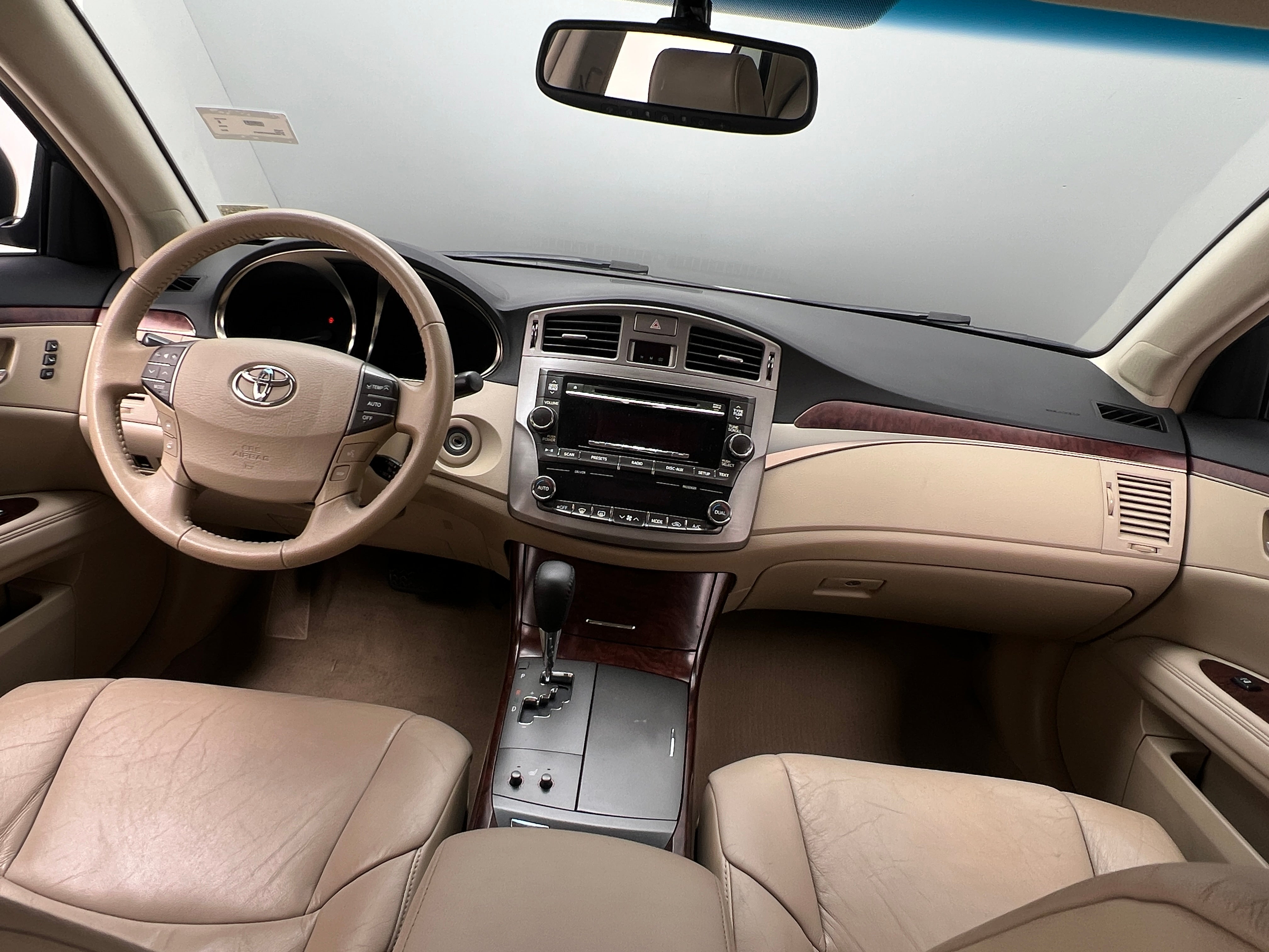2012 Toyota Avalon Base 2