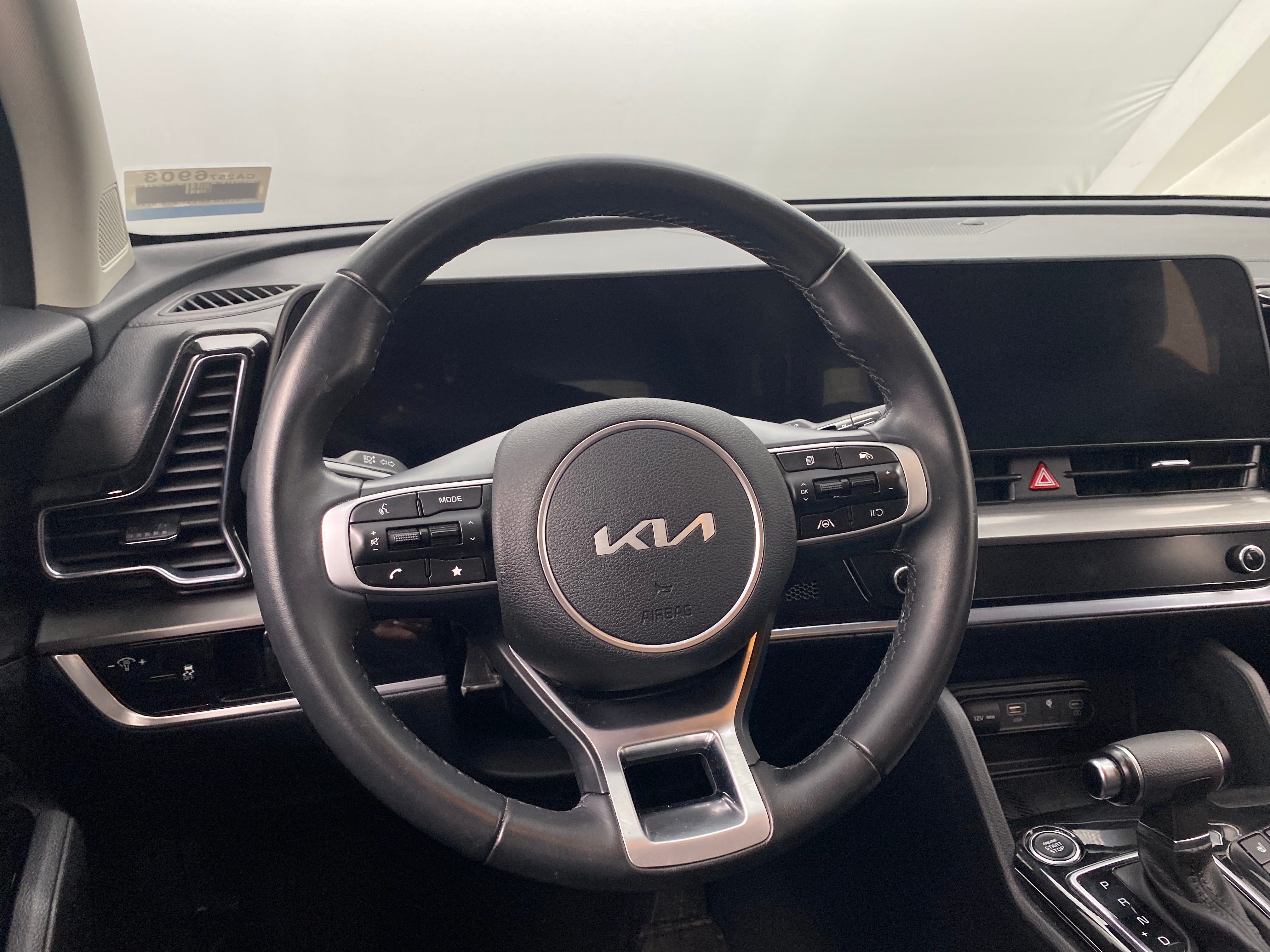 2023 Kia Sportage EX 4