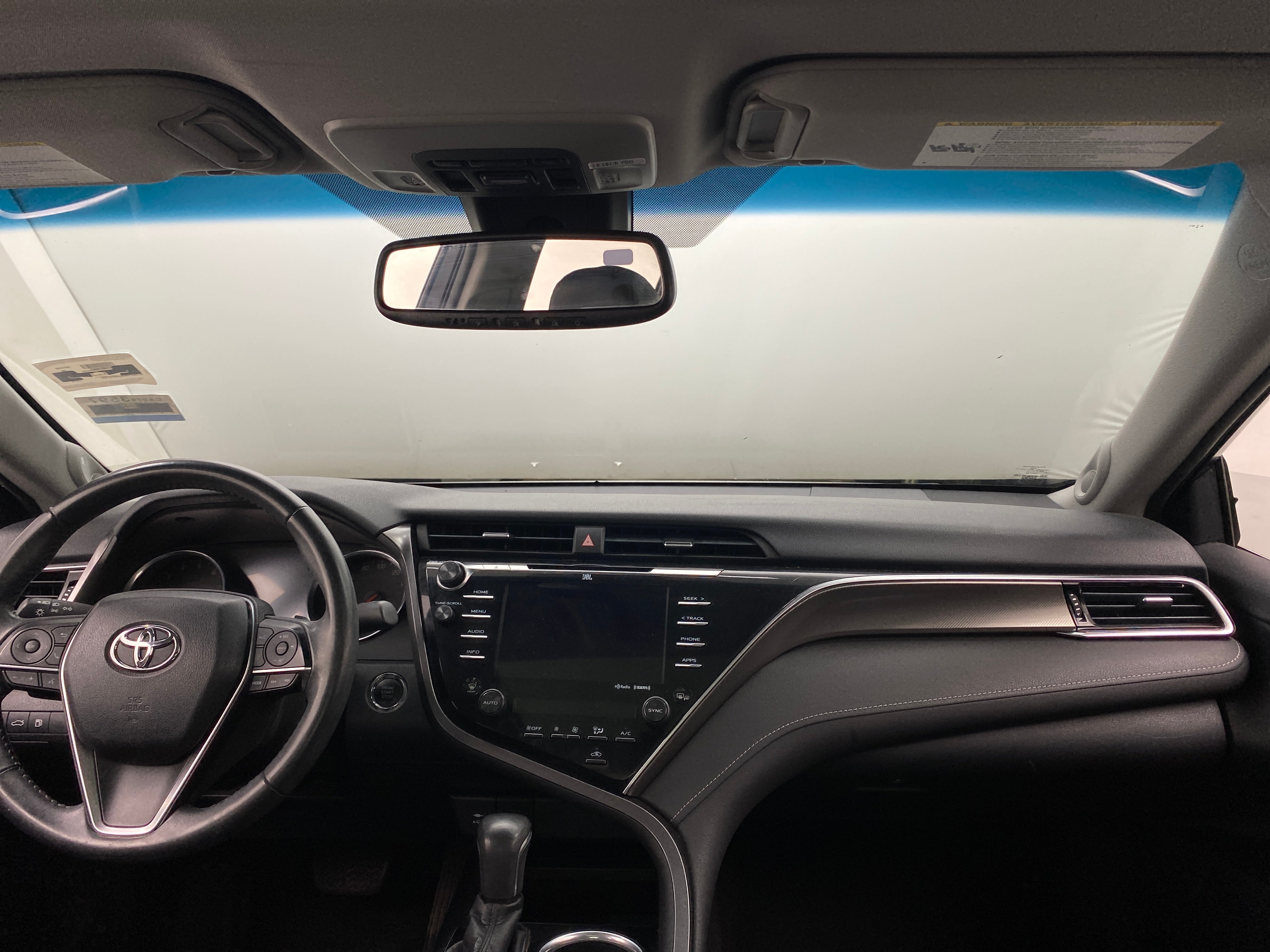 2018 Toyota Camry XSE 2