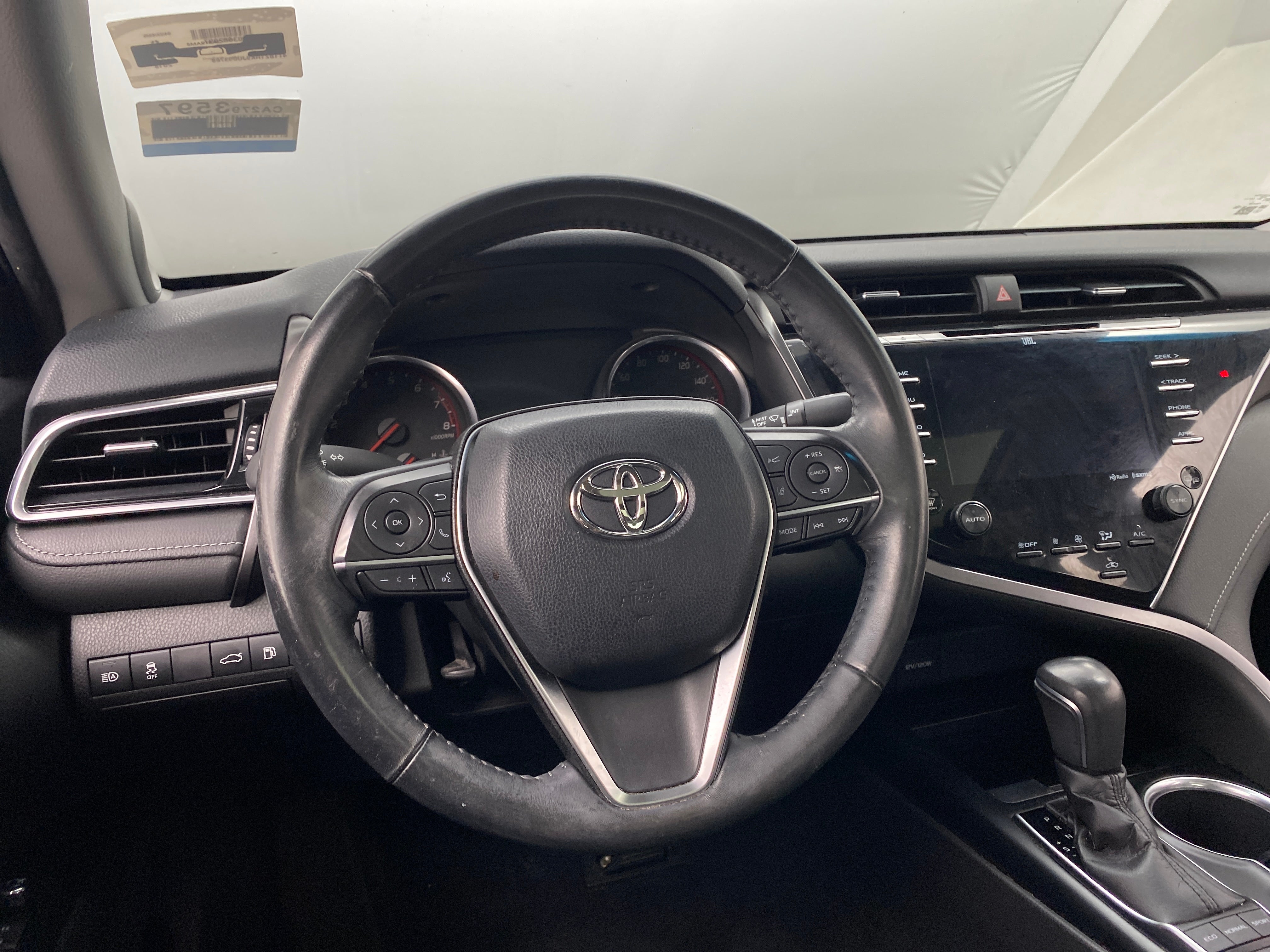 2018 Toyota Camry XSE 4