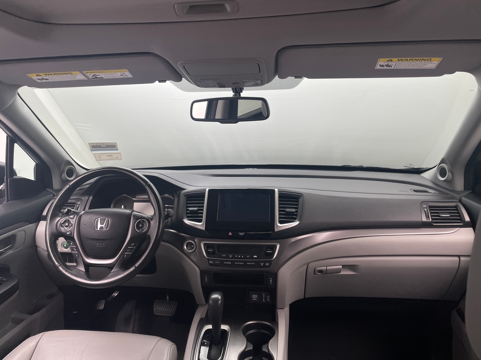 Thumbnail: 2017 Honda Pilot - 2