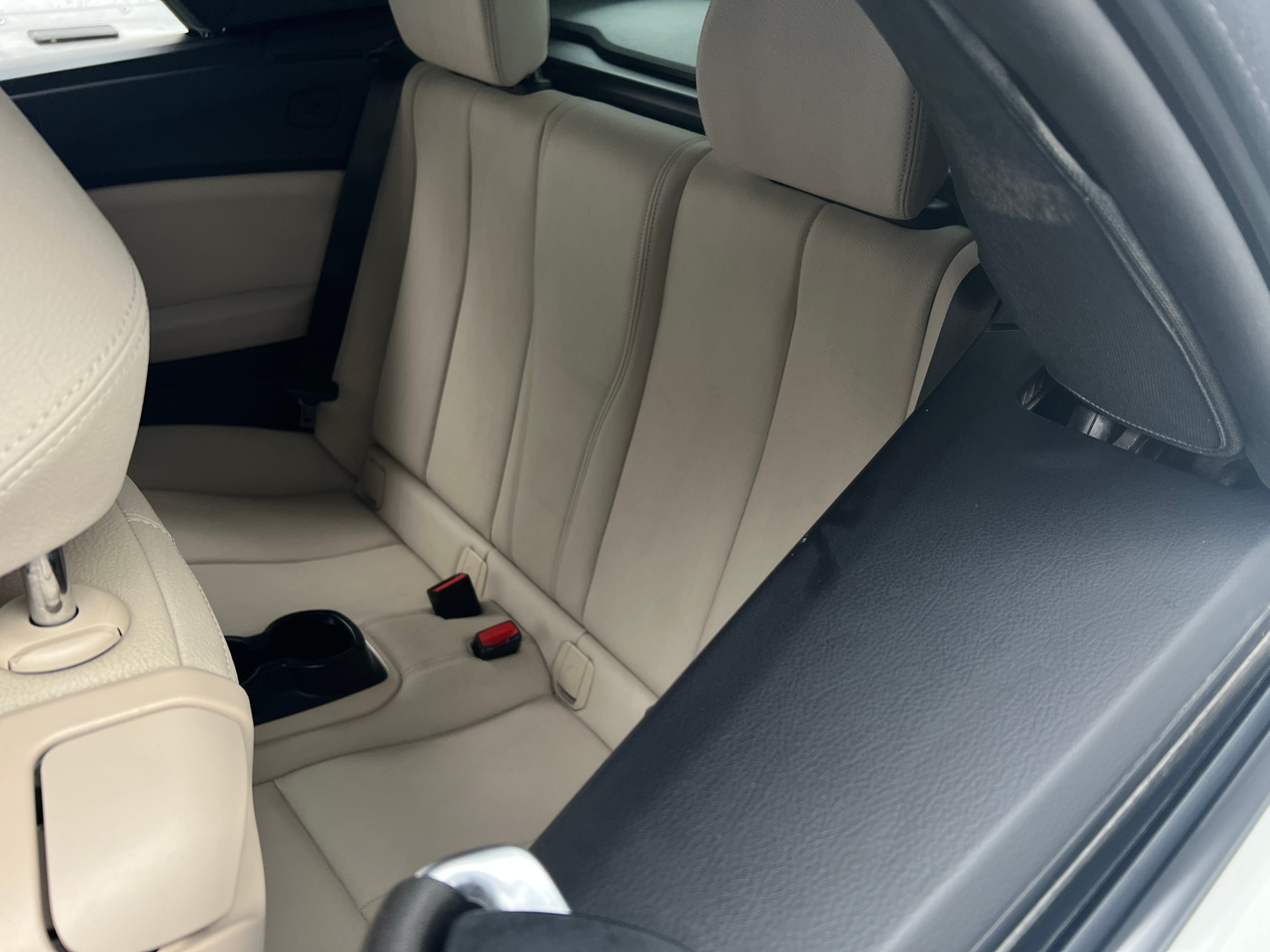 2021 BMW 2 Series 230i xDrive 5