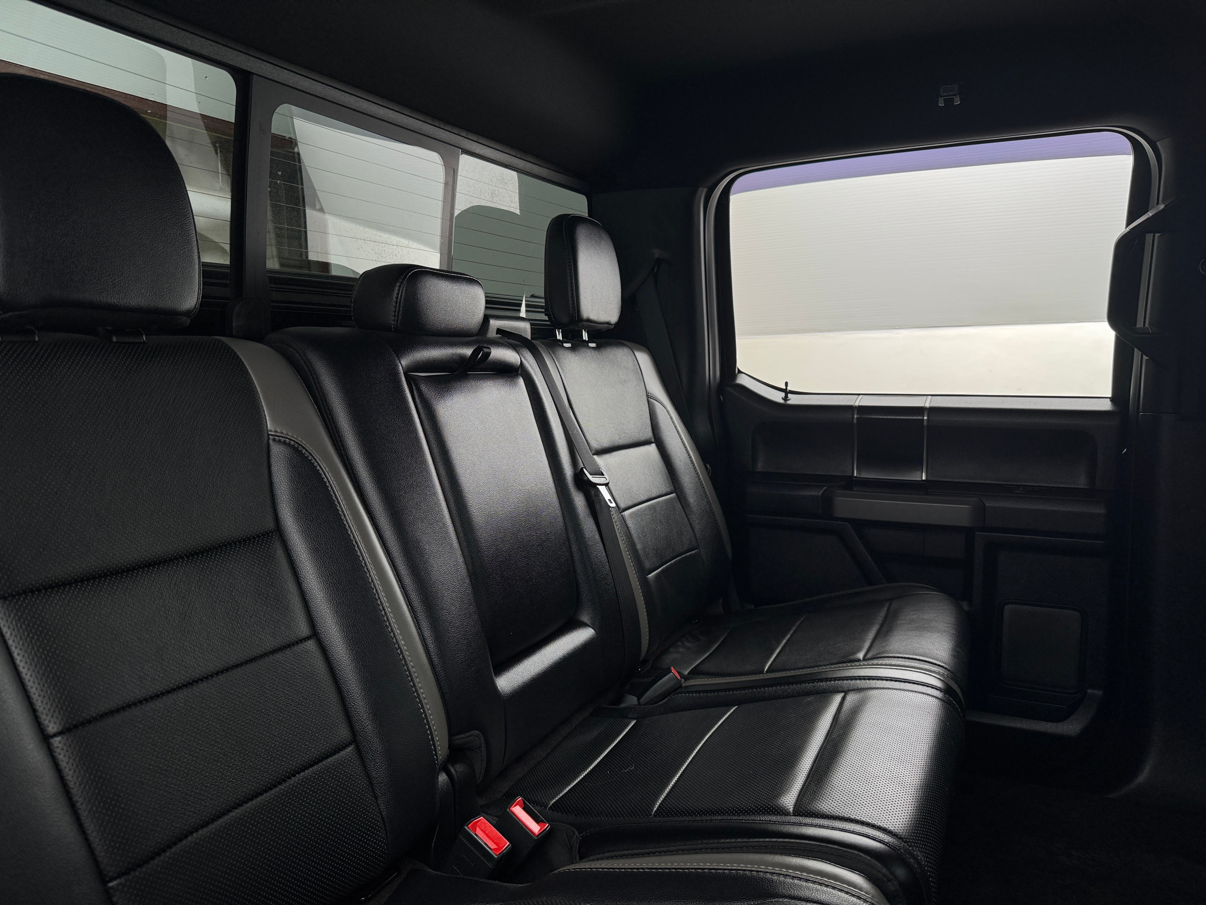 2018 Ford Econoline E-150 6