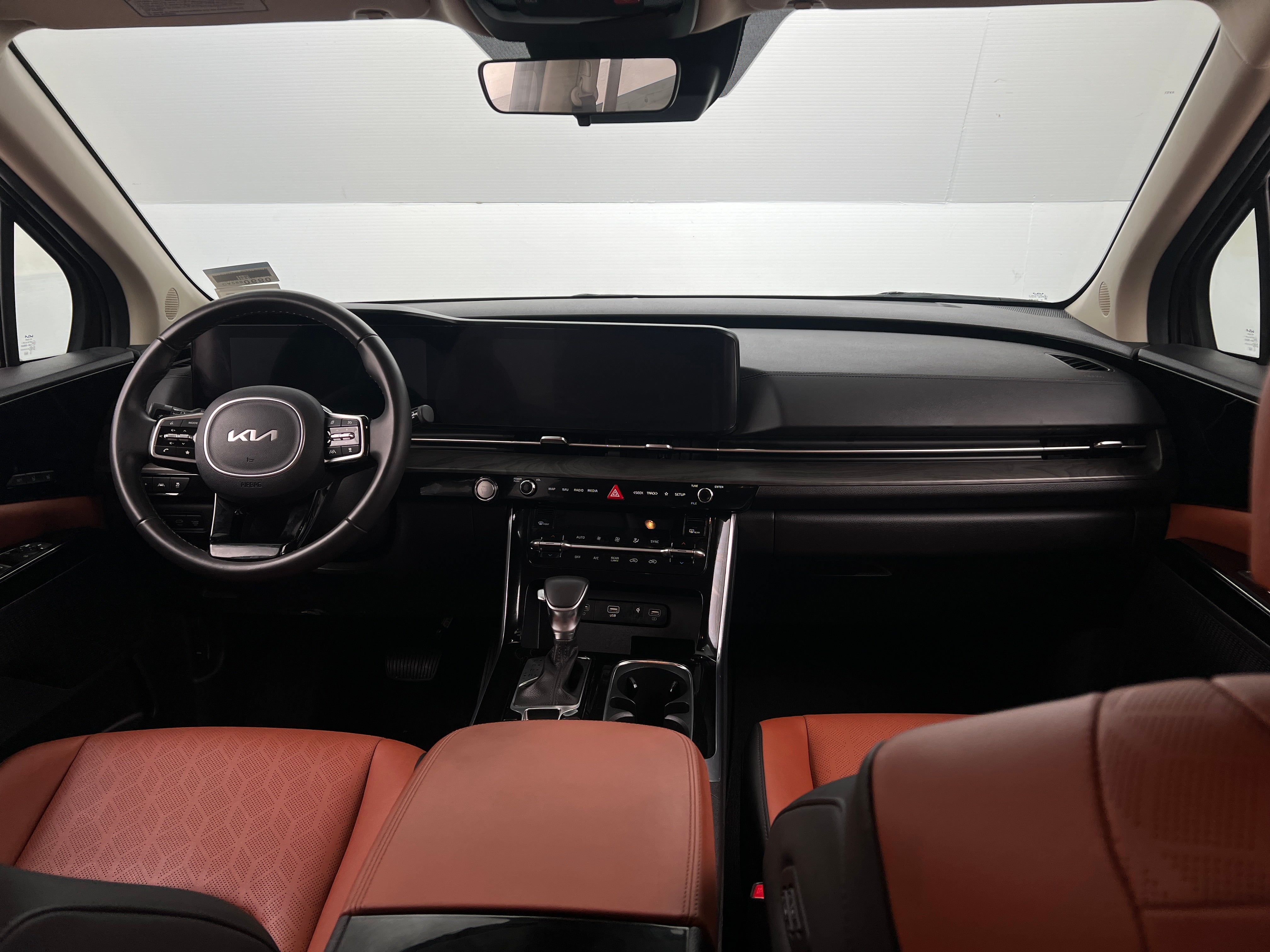 2024 Kia Carnival SX 2