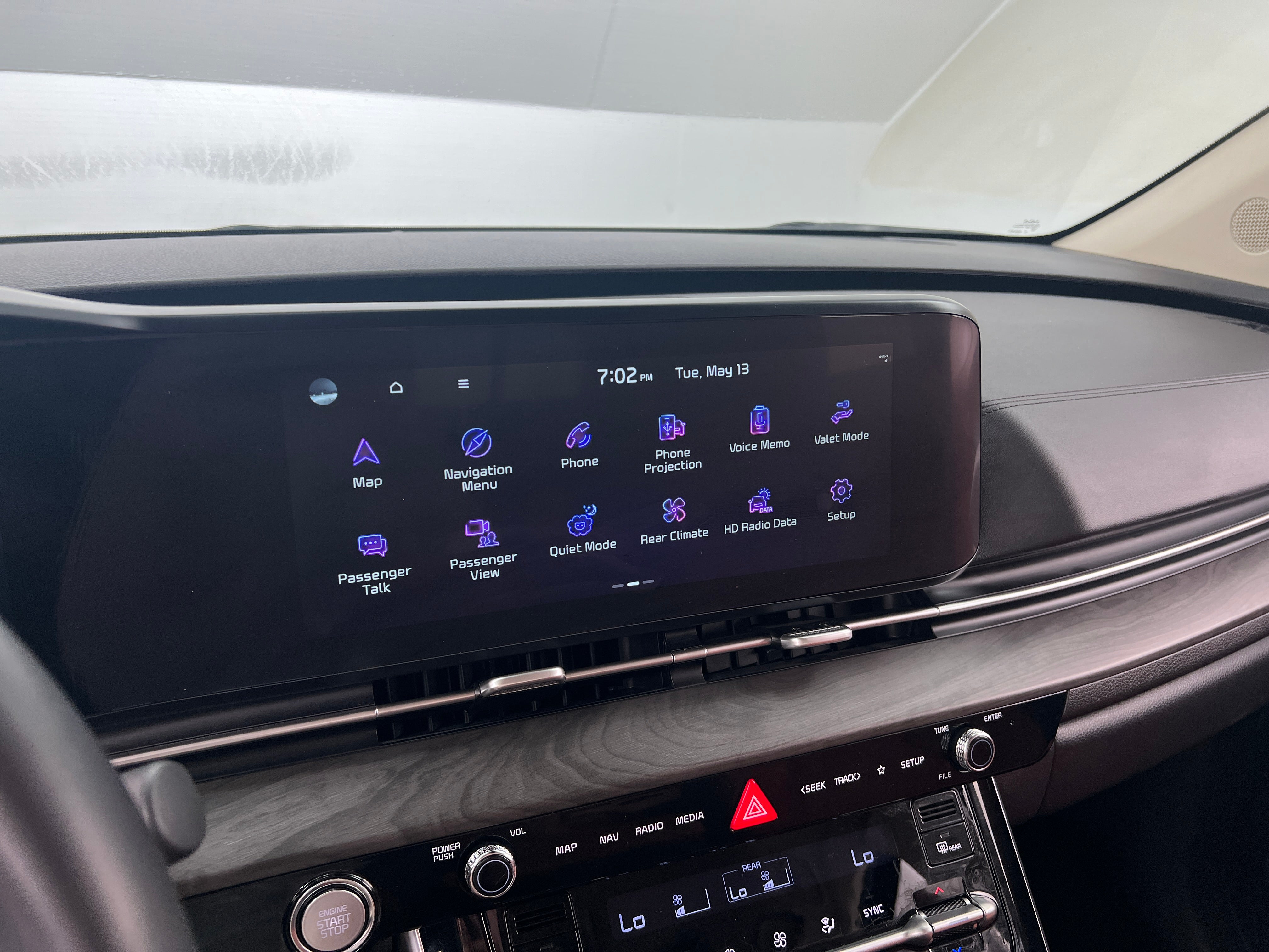 2024 Kia Carnival SX 3