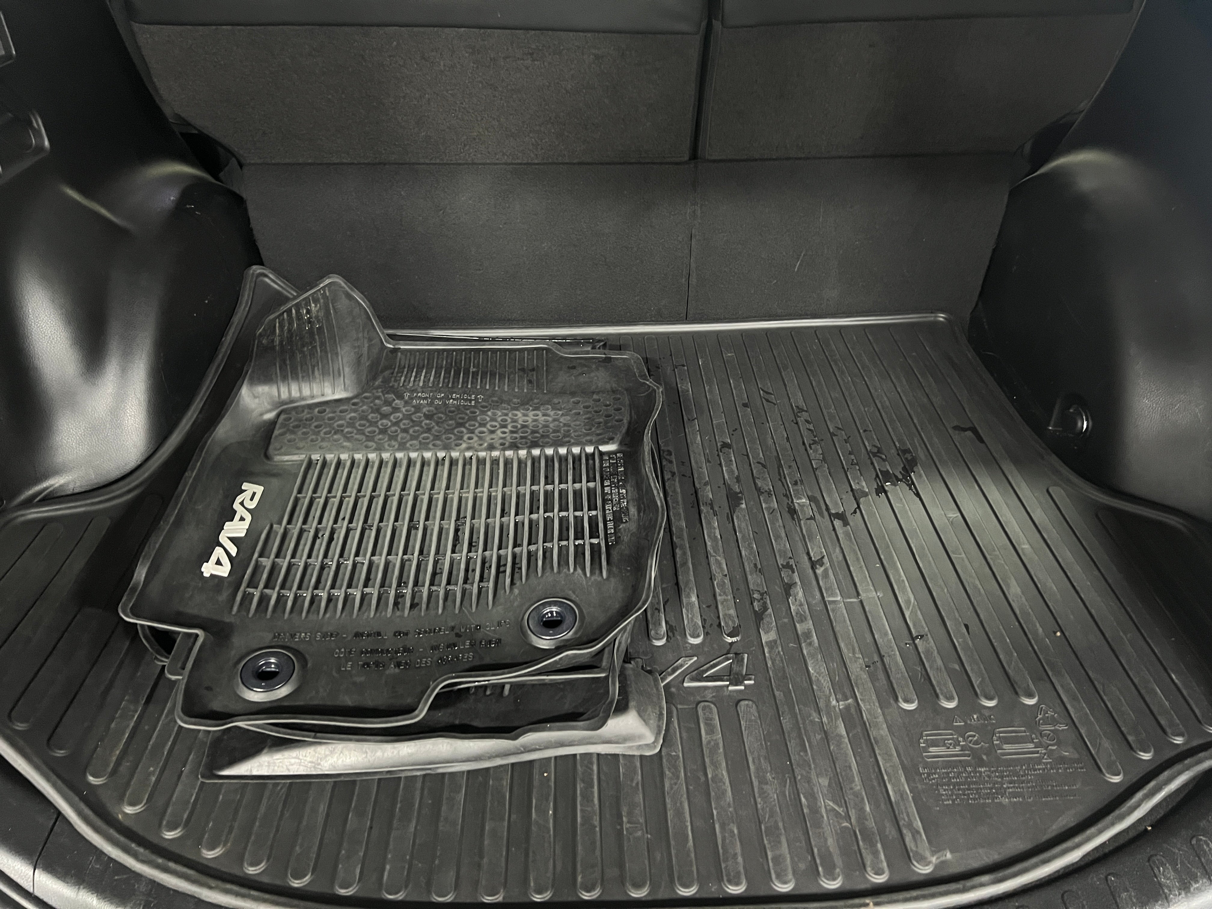 2018 Toyota RAV4 XLE 7