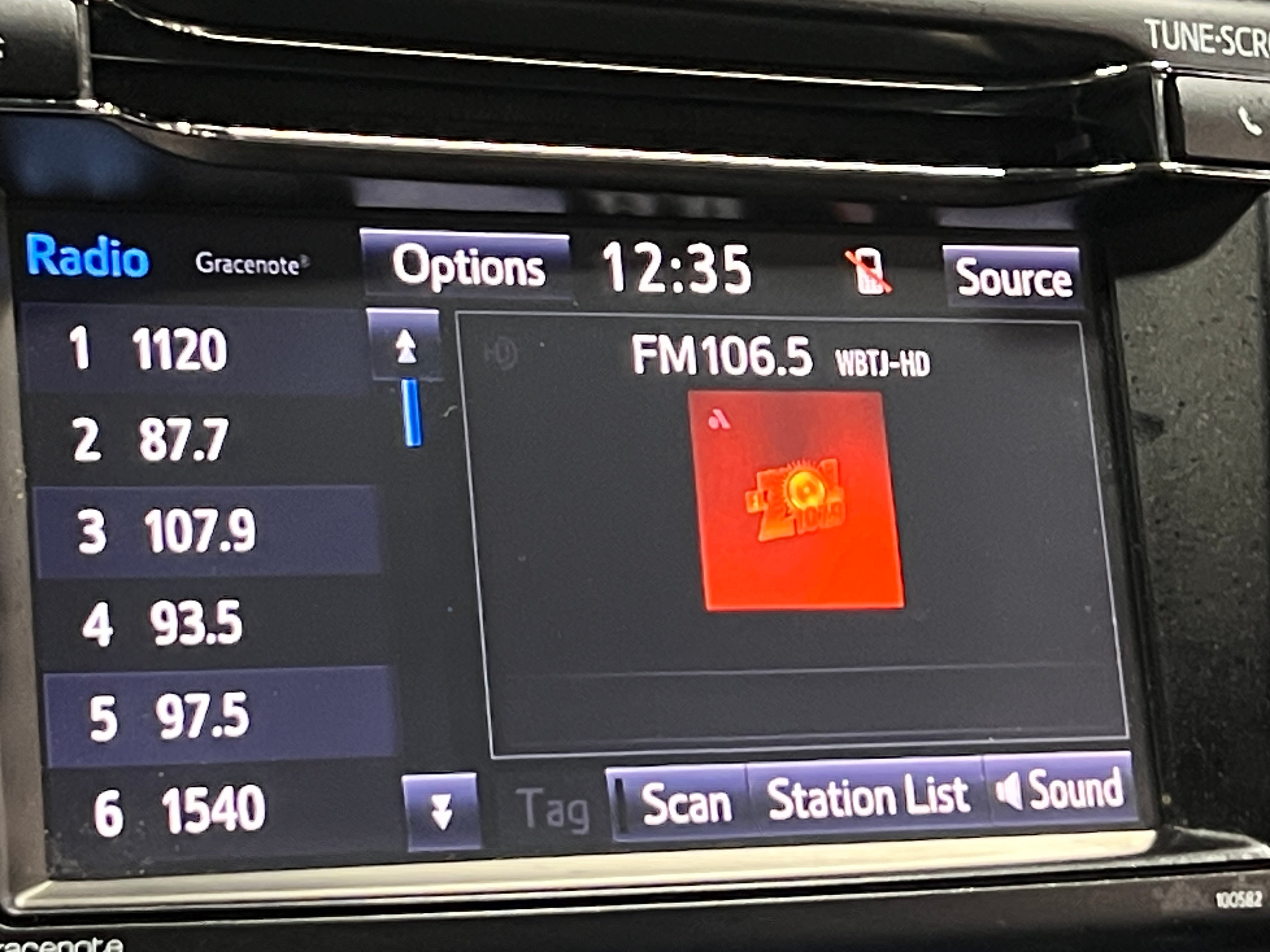 2018 Toyota RAV4 XLE 4