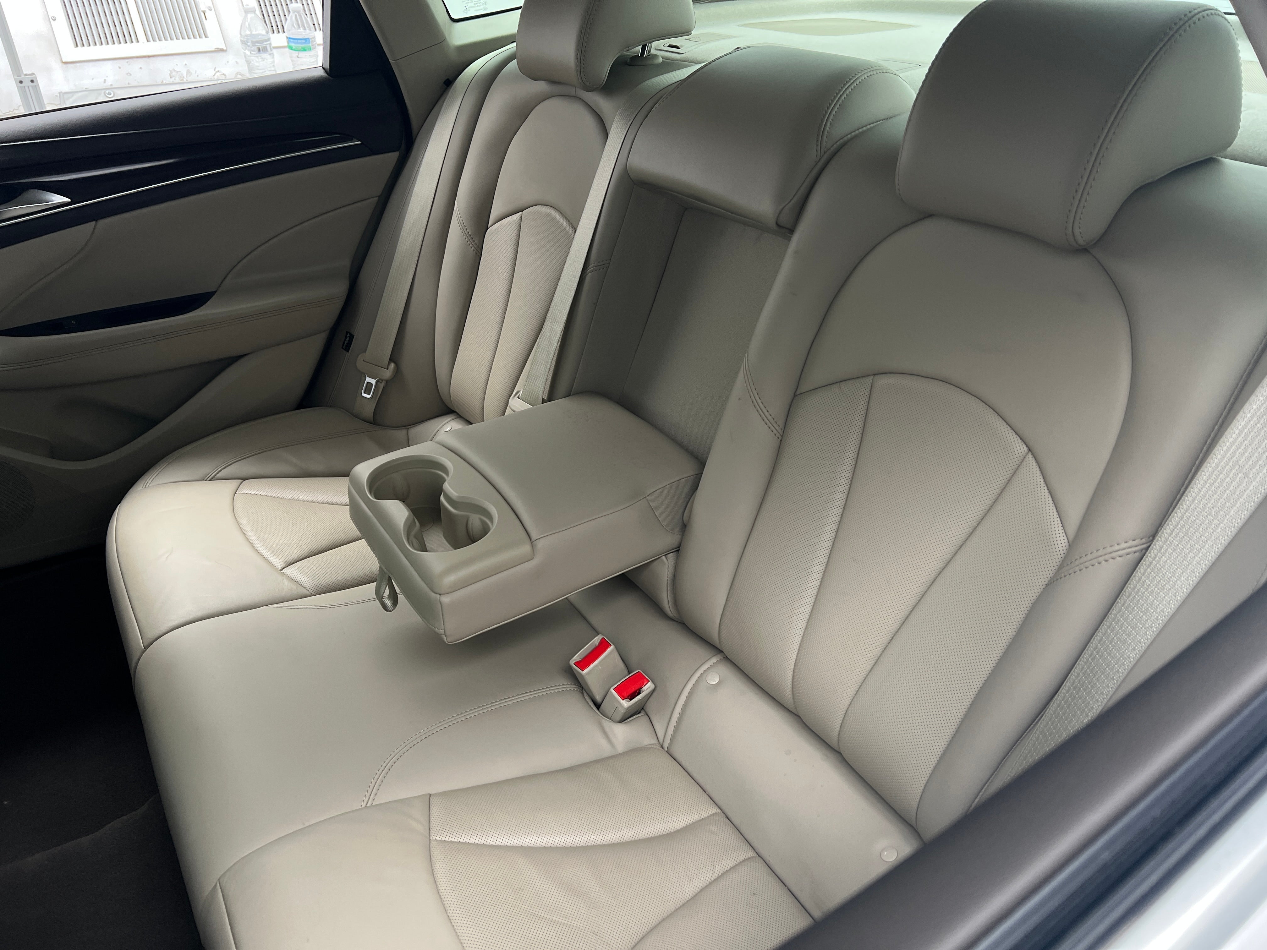 2018 Buick LaCrosse Essence 5
