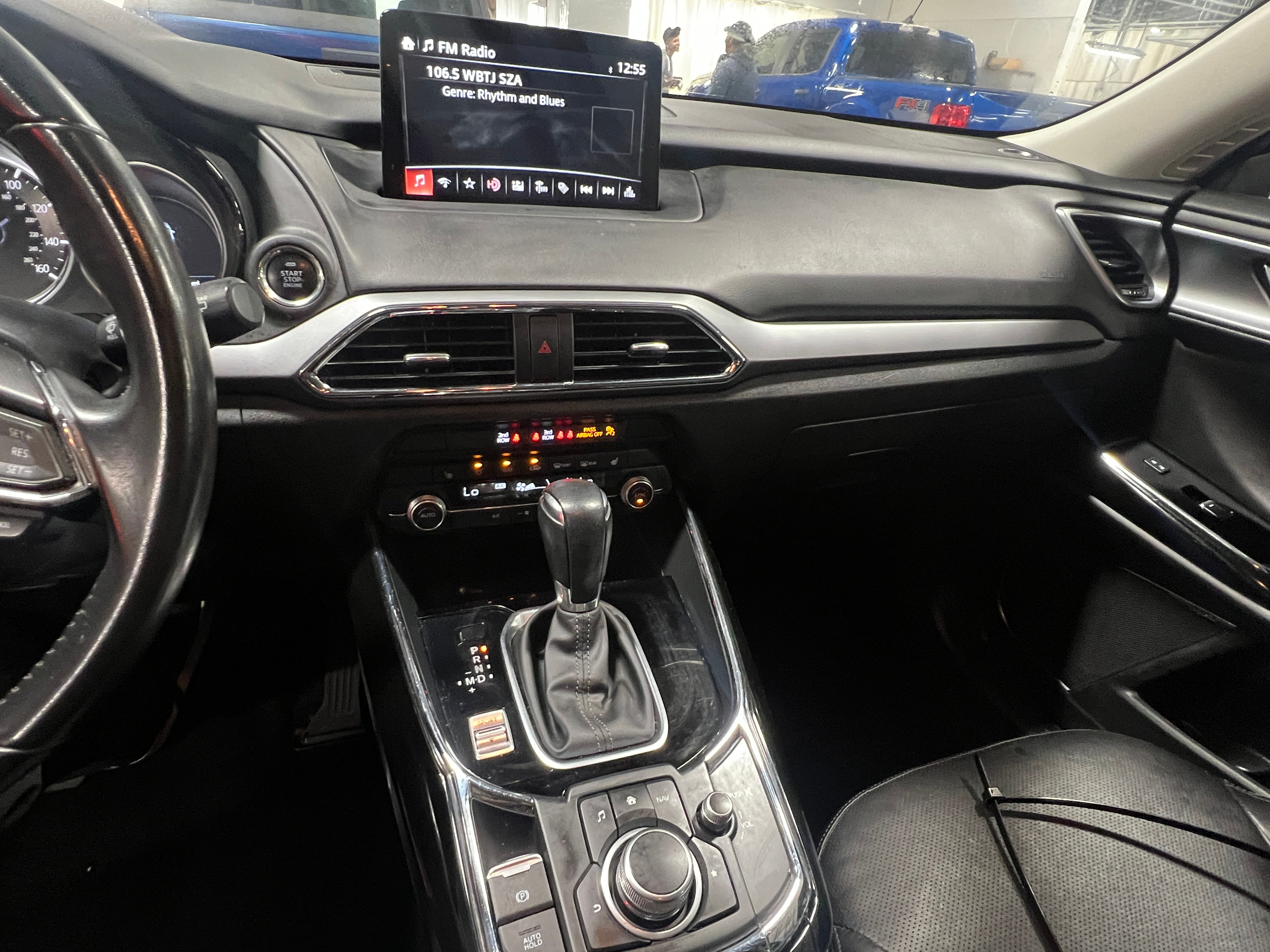 2020 Mazda CX-9 Touring 3