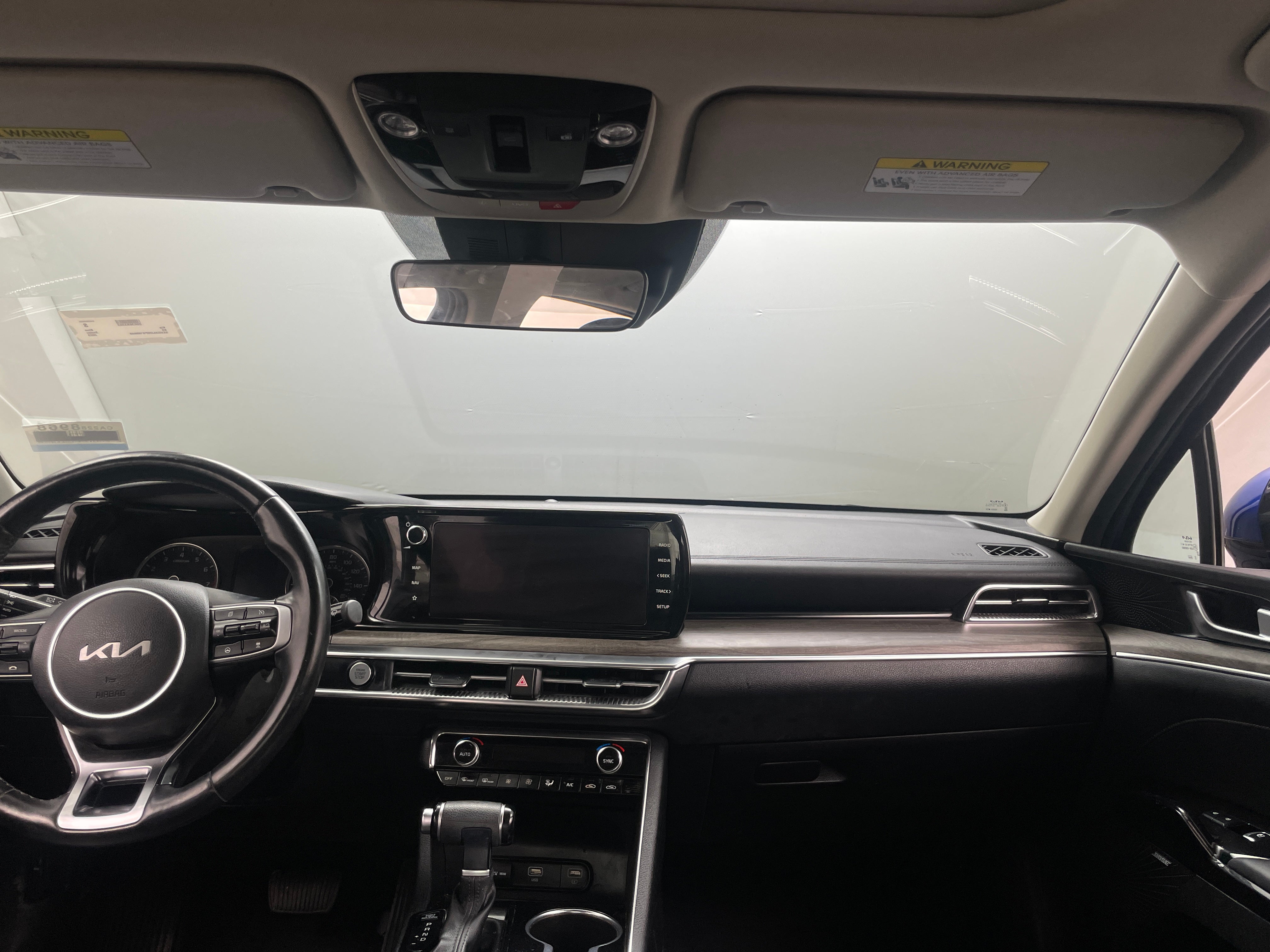 2023 Kia K5 EX 2
