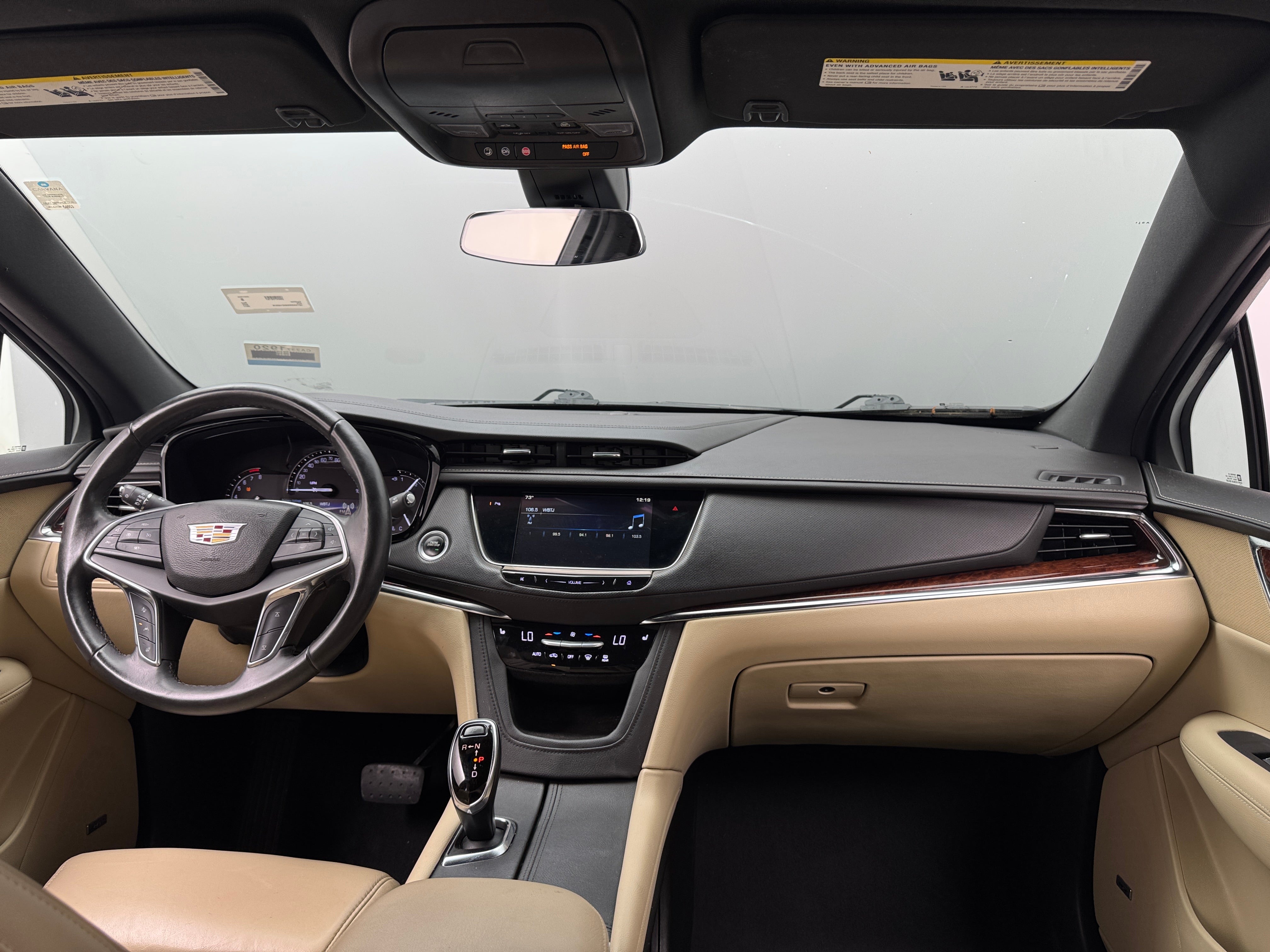 2017 Cadillac XT5 Luxury 2