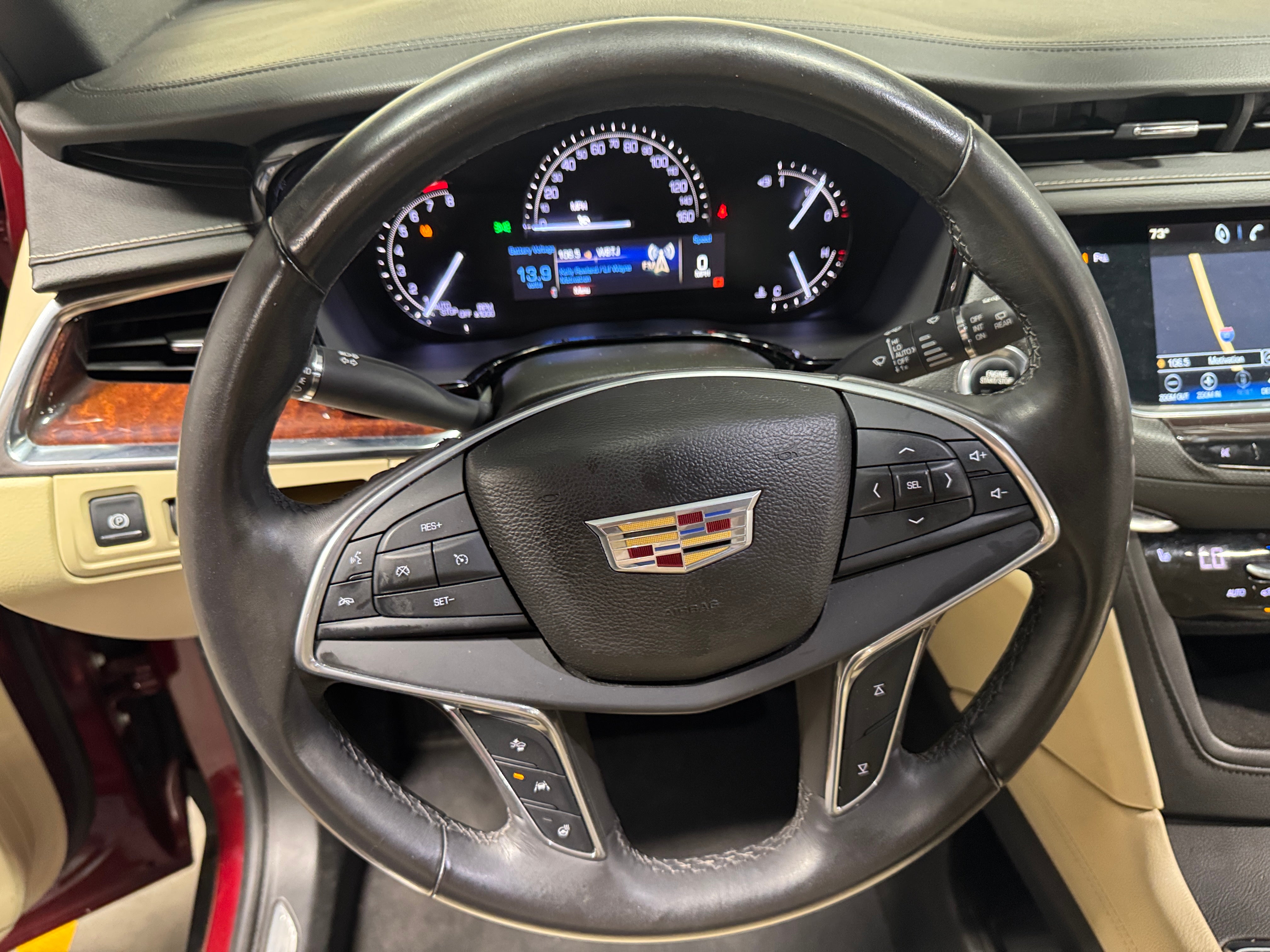 2017 Cadillac XT5 Luxury 4
