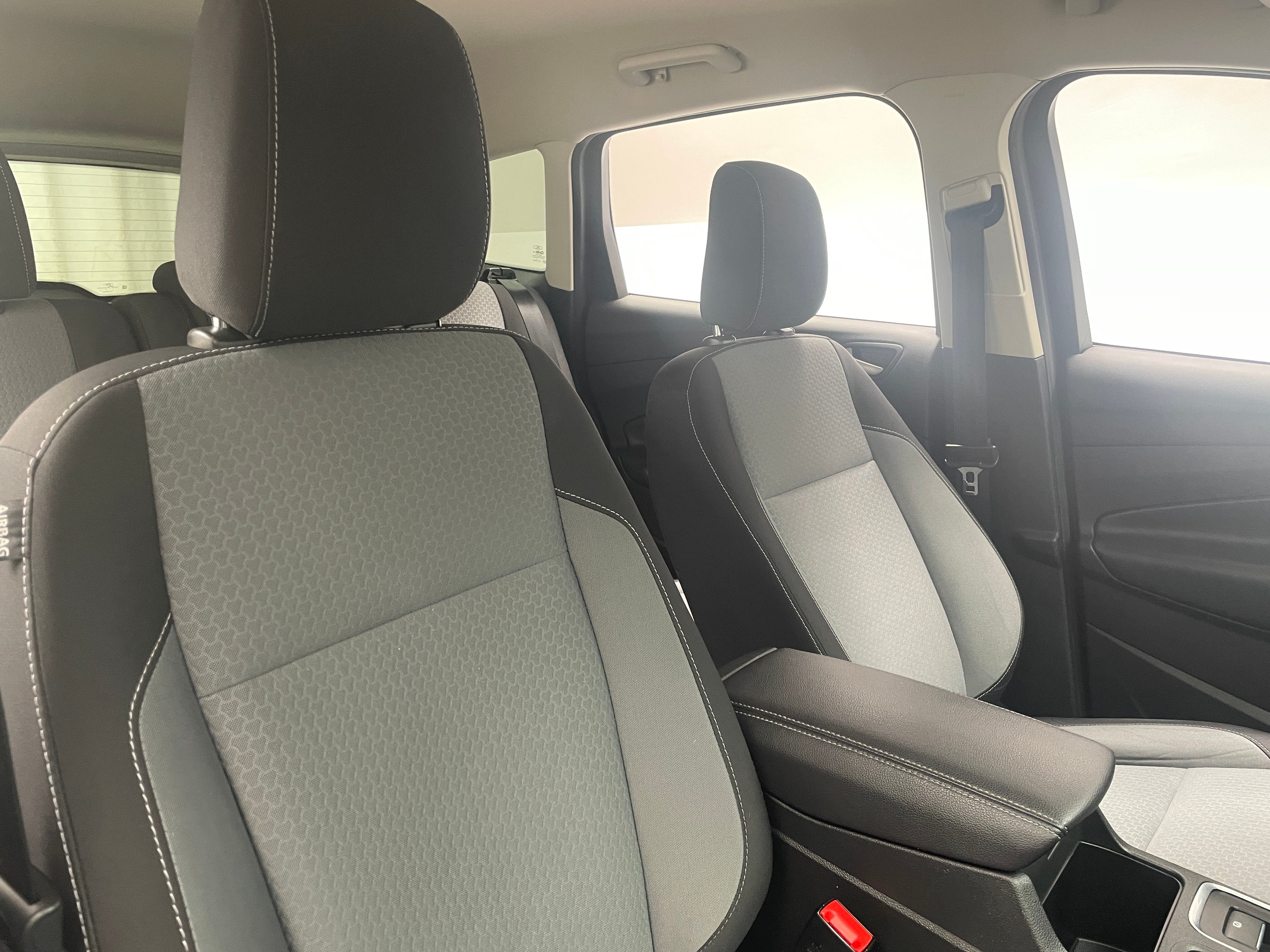 2019 Ford Escape SE 2