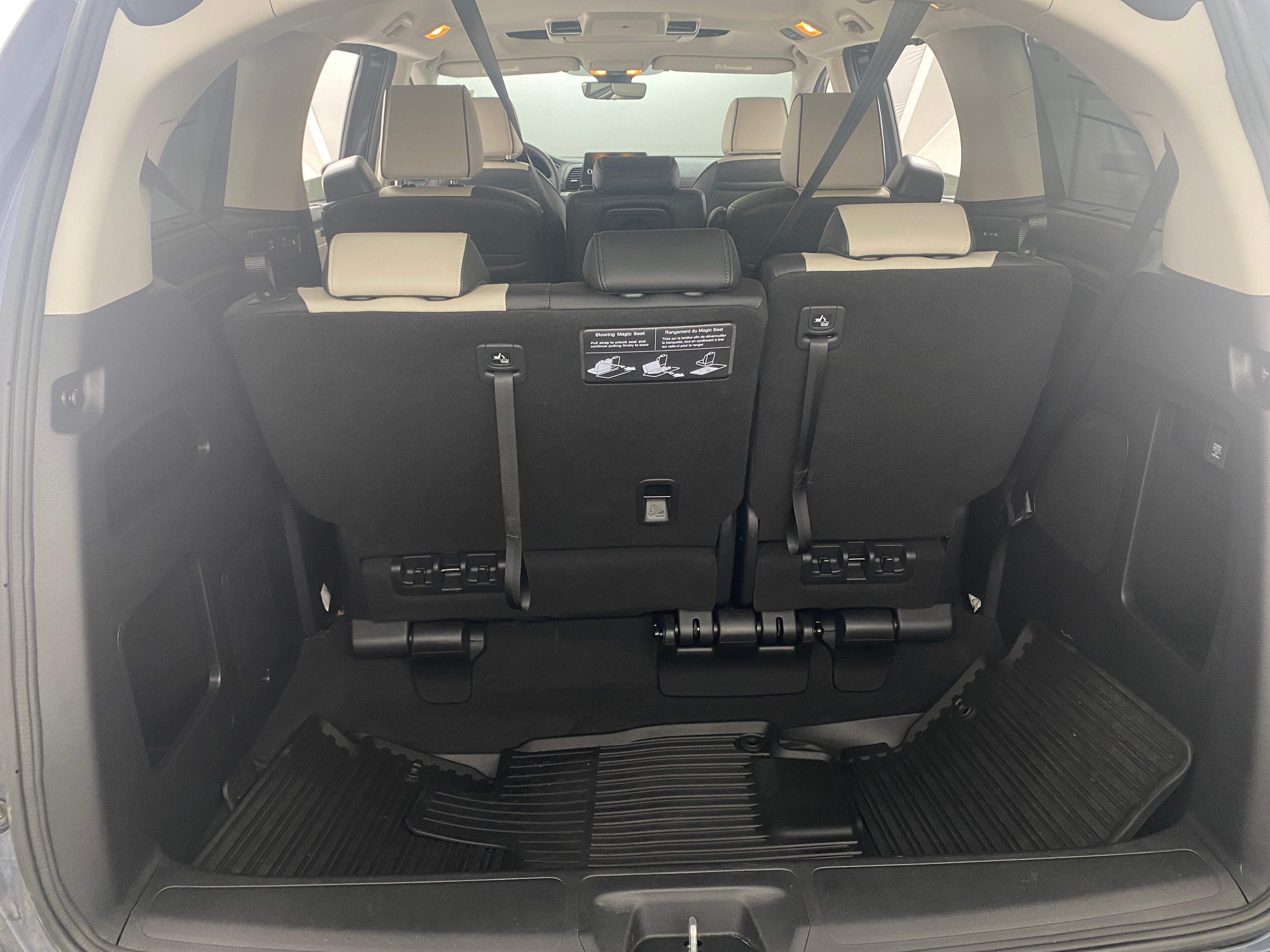 2025 Honda Odyssey Elite 6