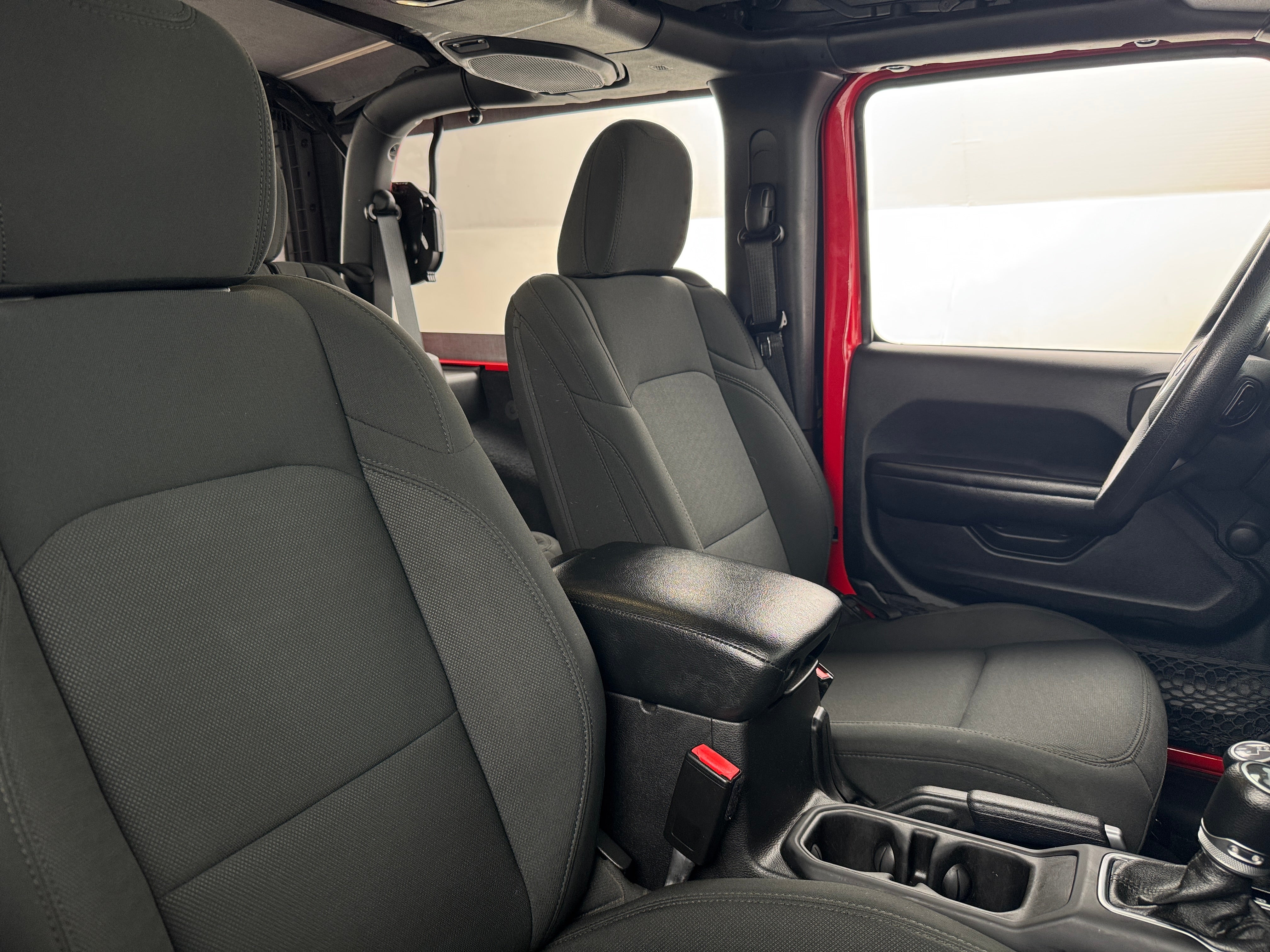 2021 Jeep Wrangler Sport 2