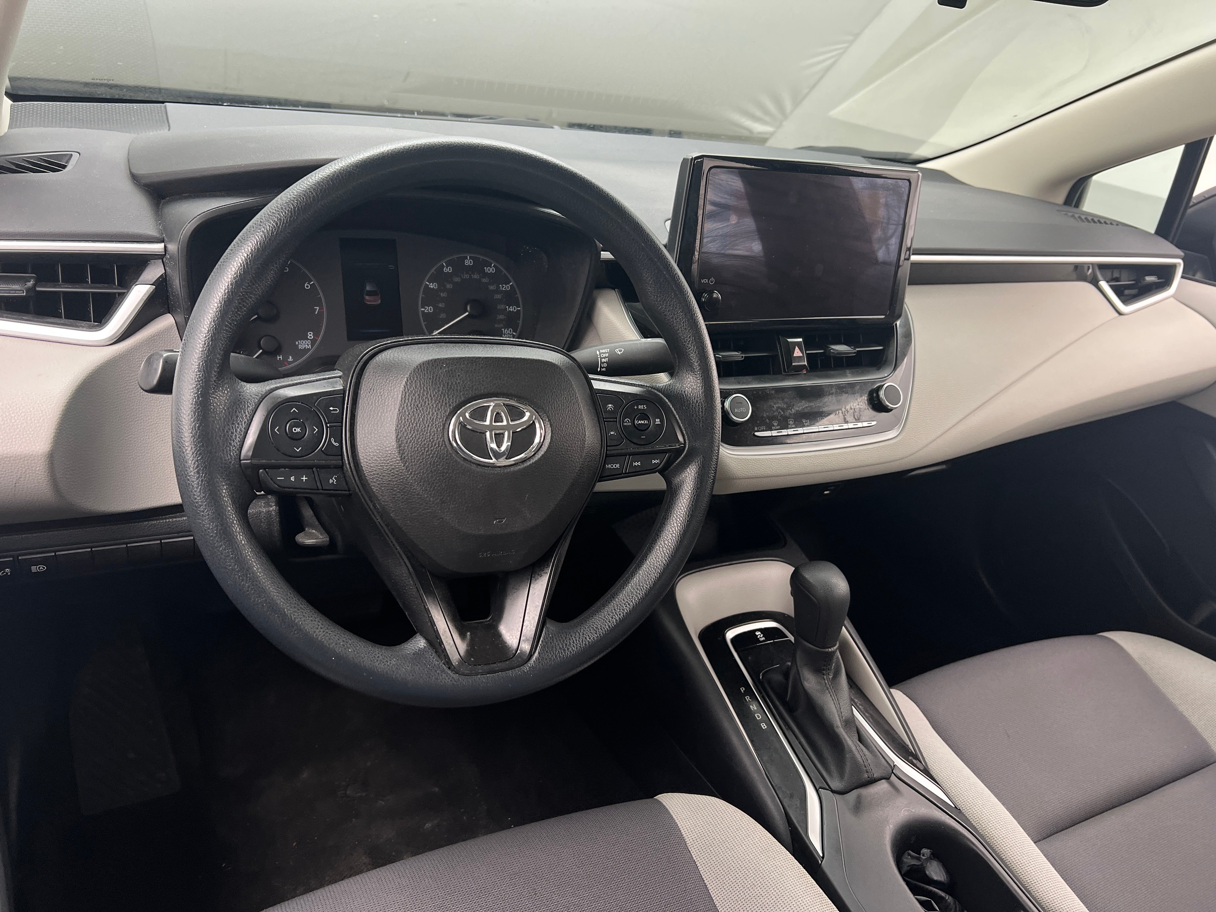 2023 Toyota Corolla LE 3