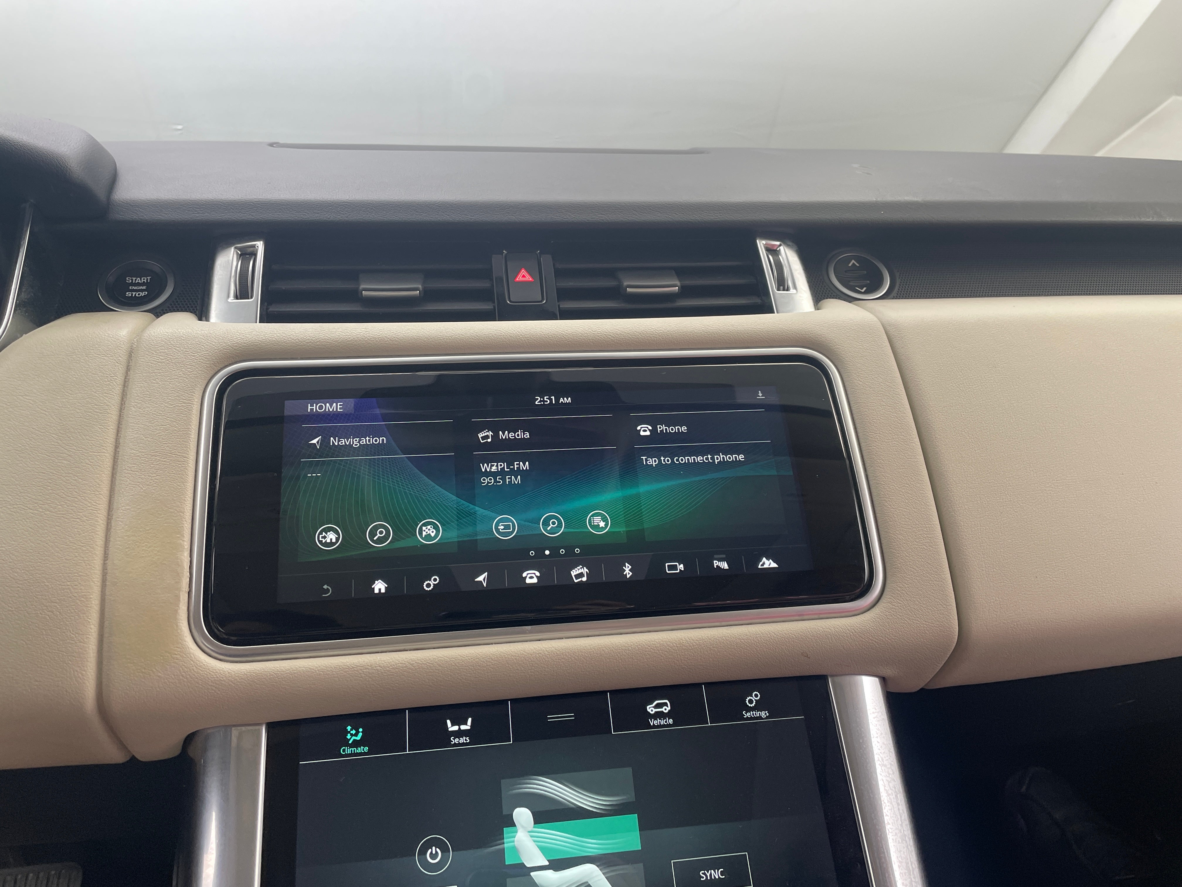 2018 Land Rover Range Rover Sport HSE 3