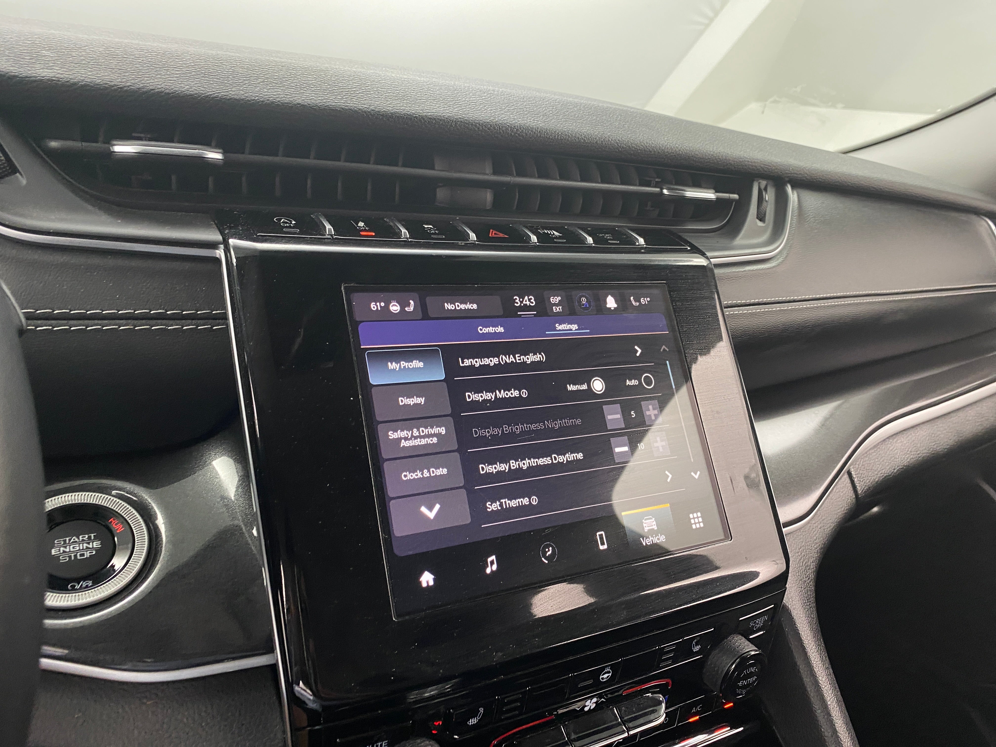 2022 Jeep Grand Cherokee L Laredo 4