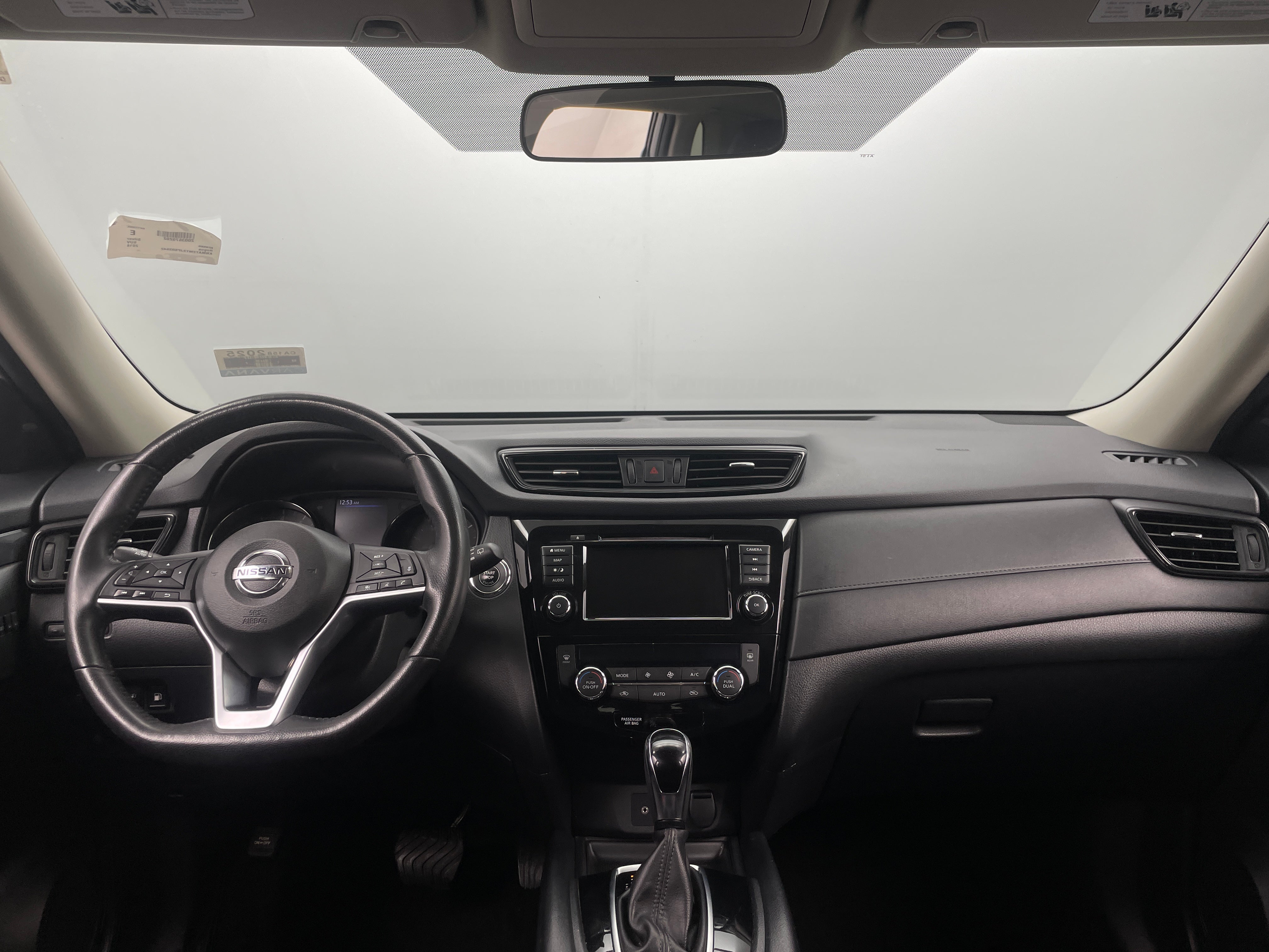 2018 Nissan Rogue SV 3