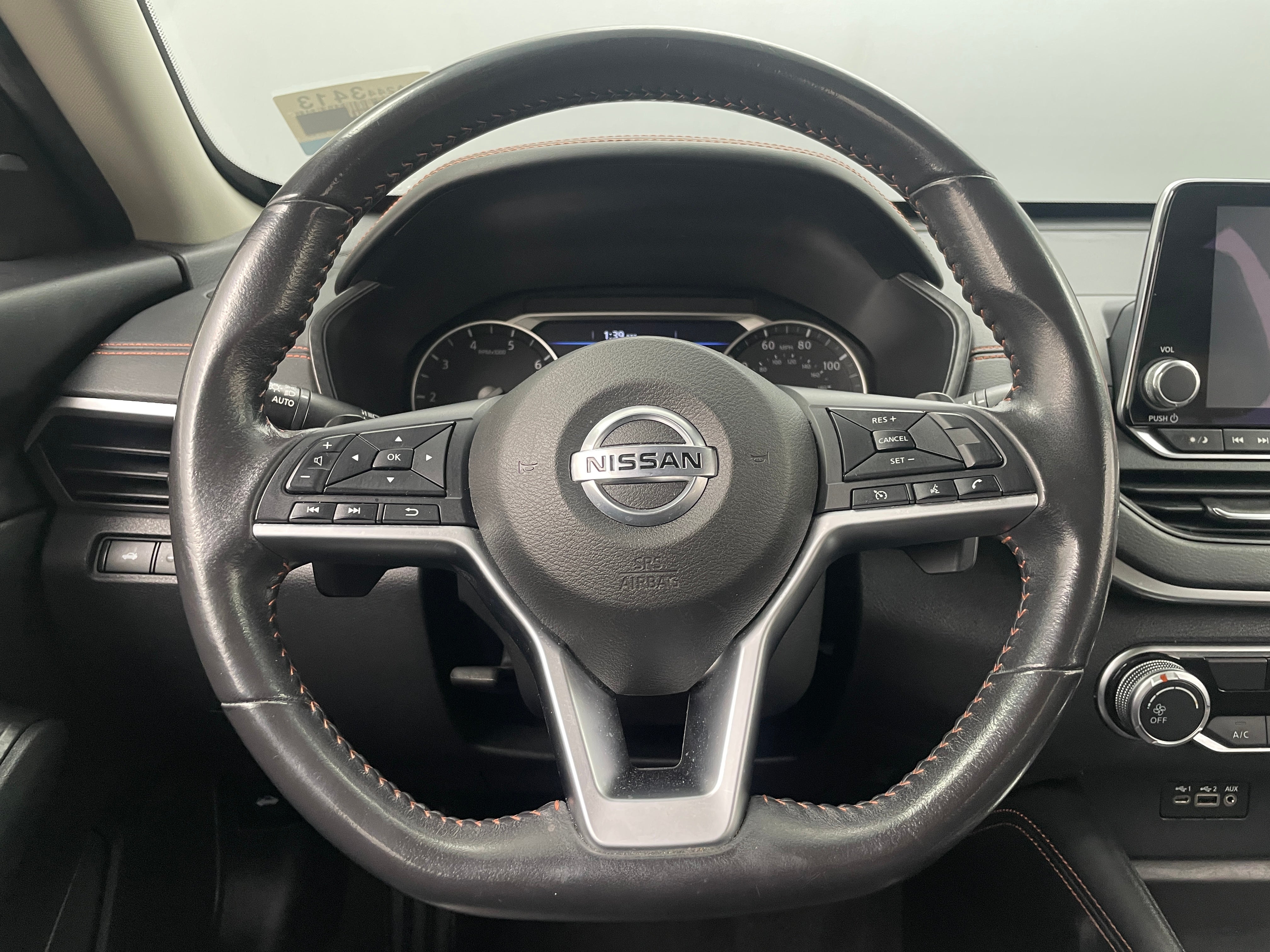 2022 Nissan Altima SR 4